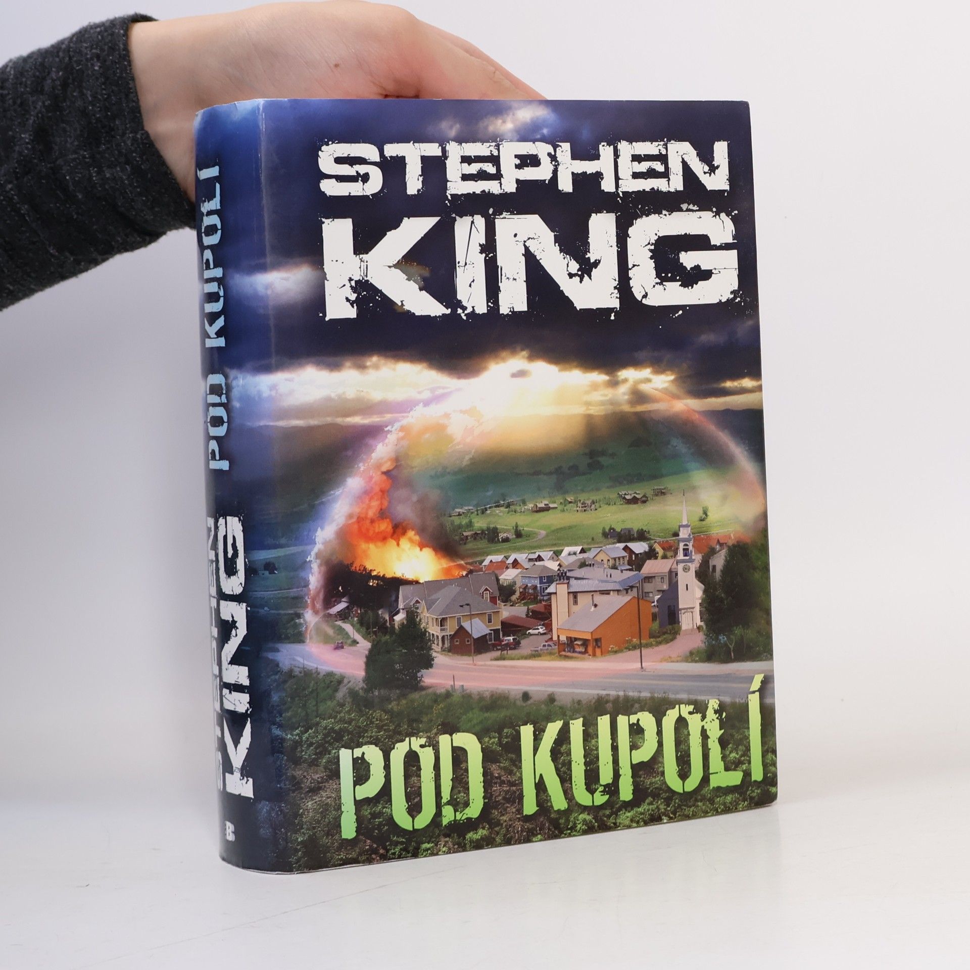 Stephen King Pod kupolí
