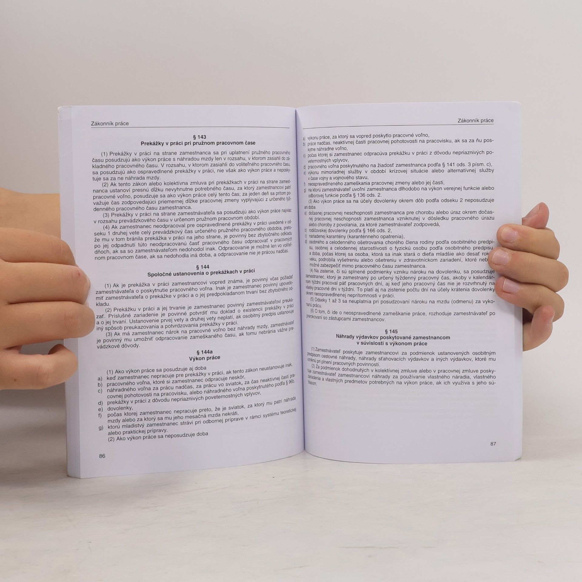 Various authors Úplné znenie zákona. Zákonník práce