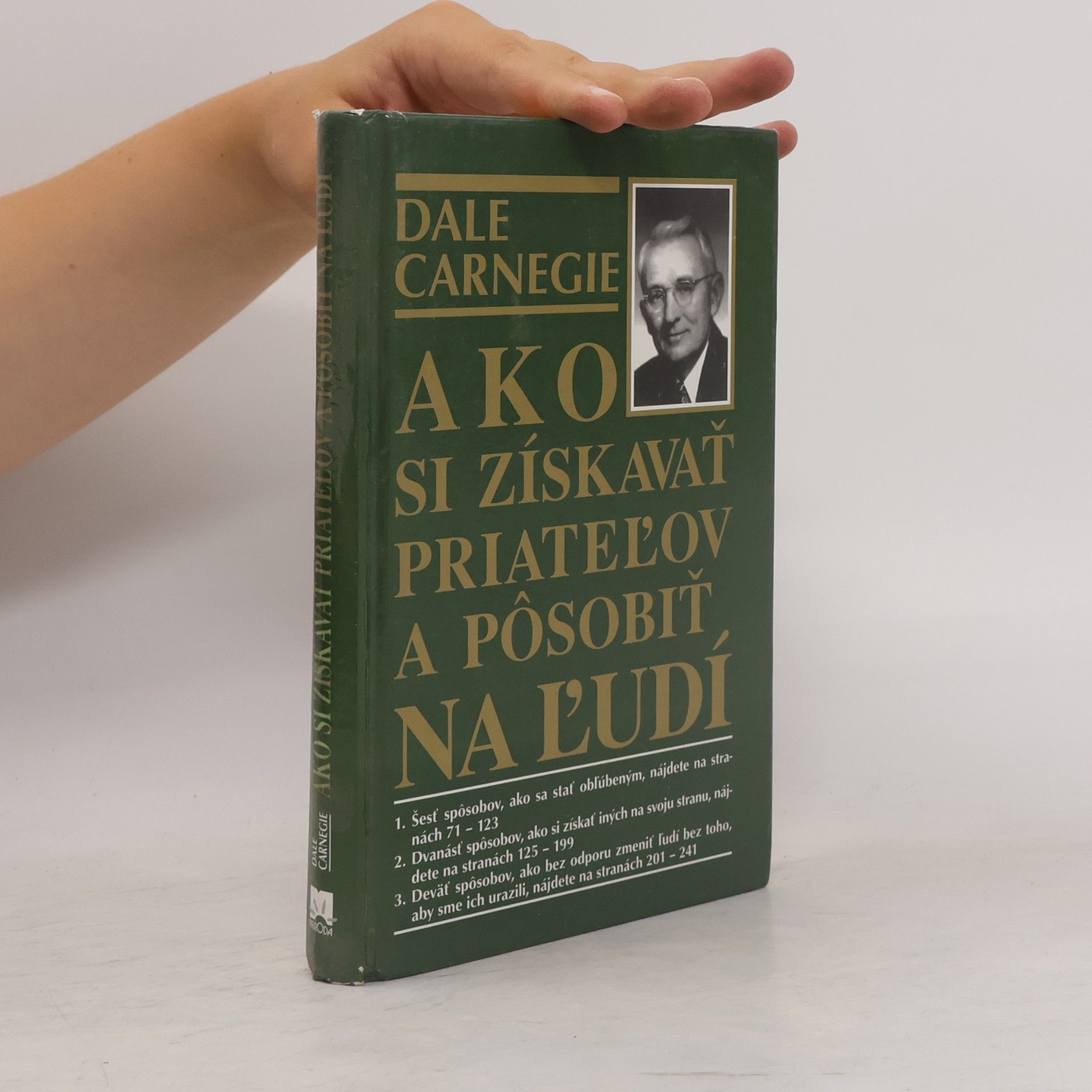 Ako si získavať priatelov a pôsobiť na ľudí