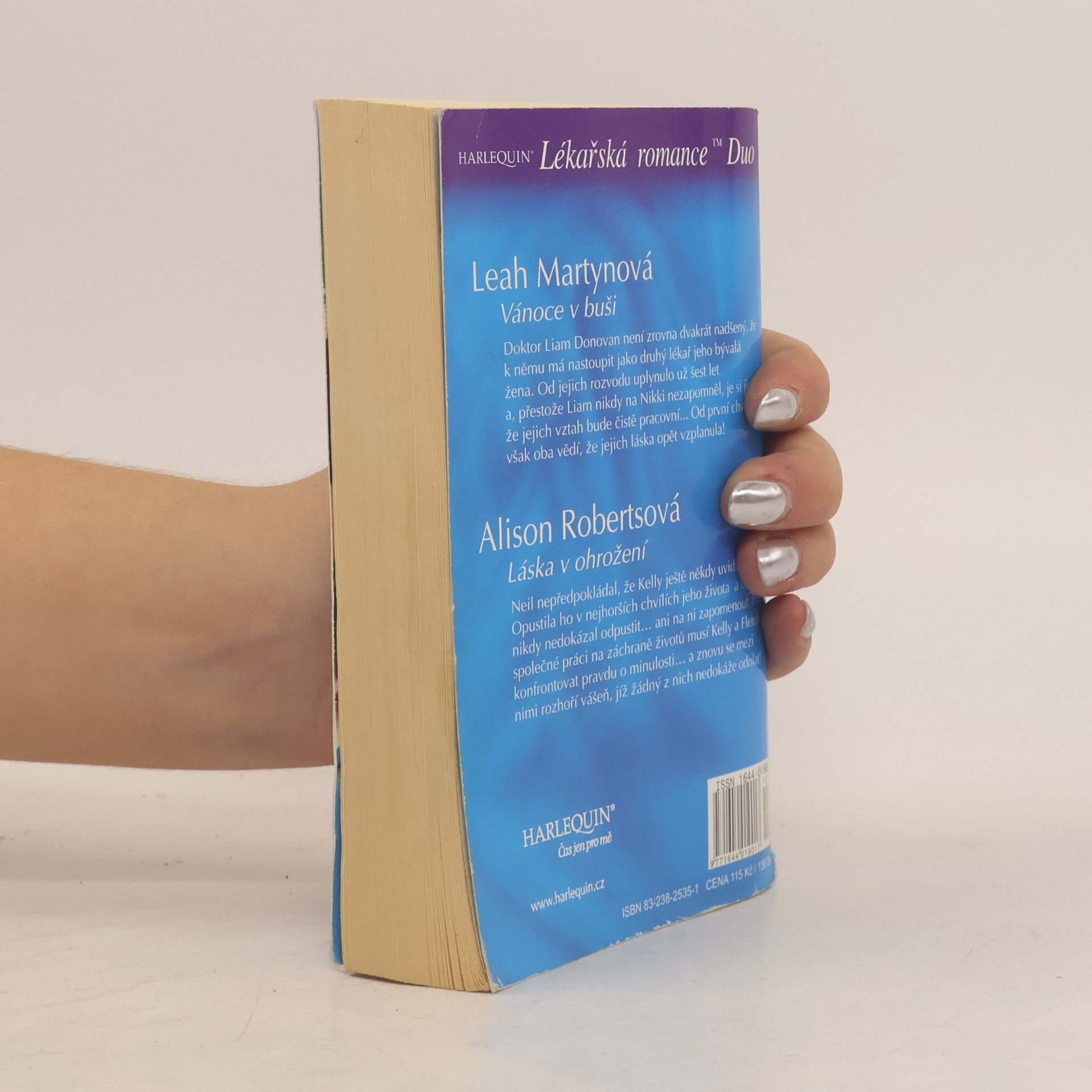 Alison Roberts Vánoce v buši / Láska v ohrožení
