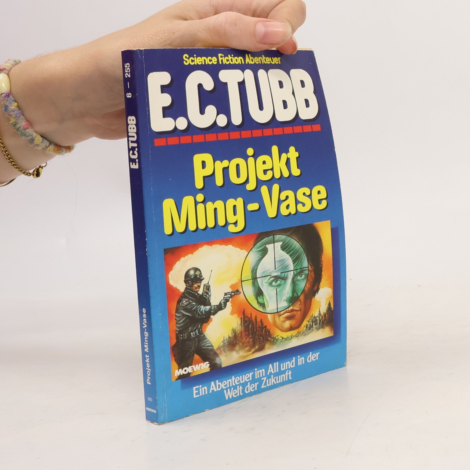 Edwin C. Tubb Projekt Ming-Vase