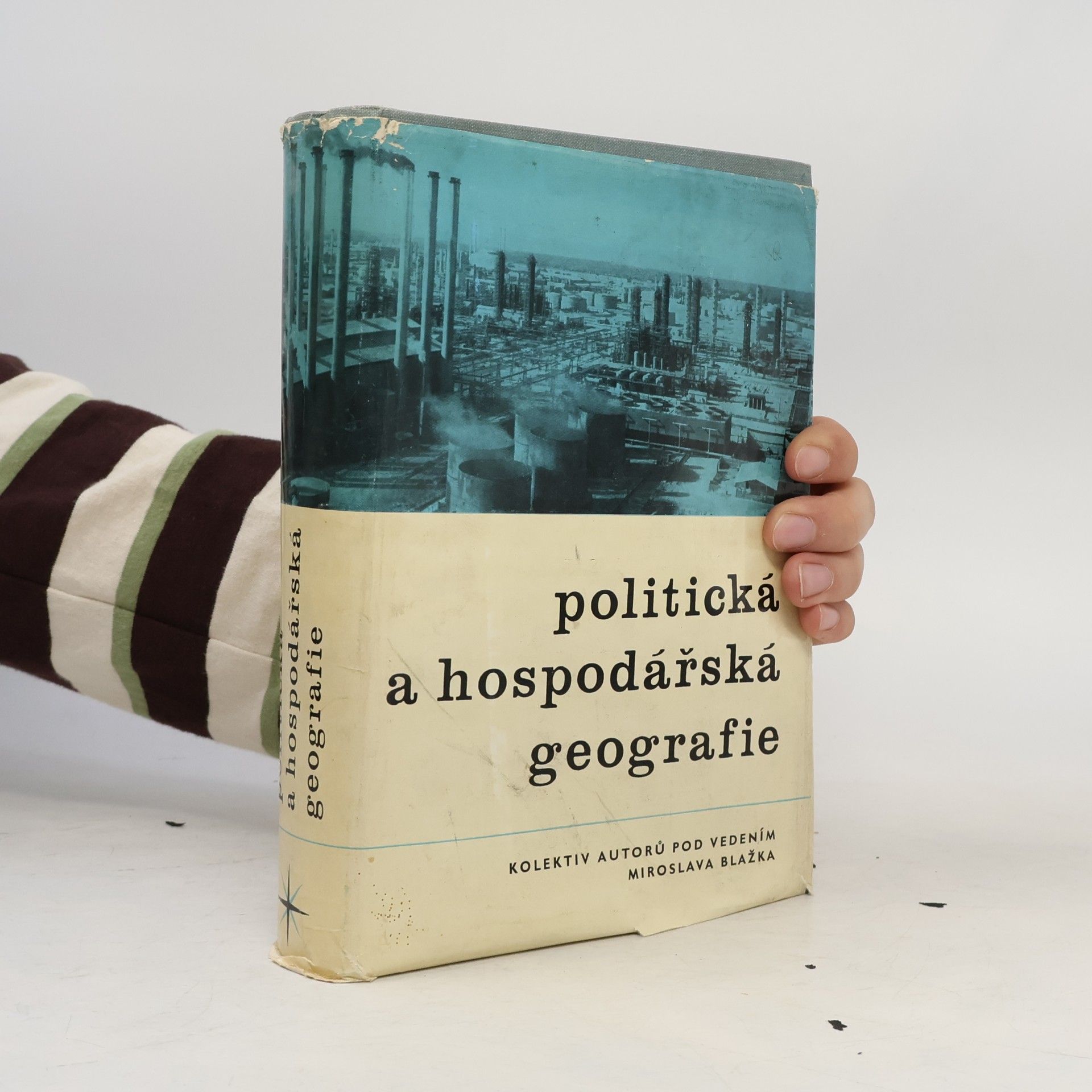 Miroslav Blažek Politická a hospodářská geografie