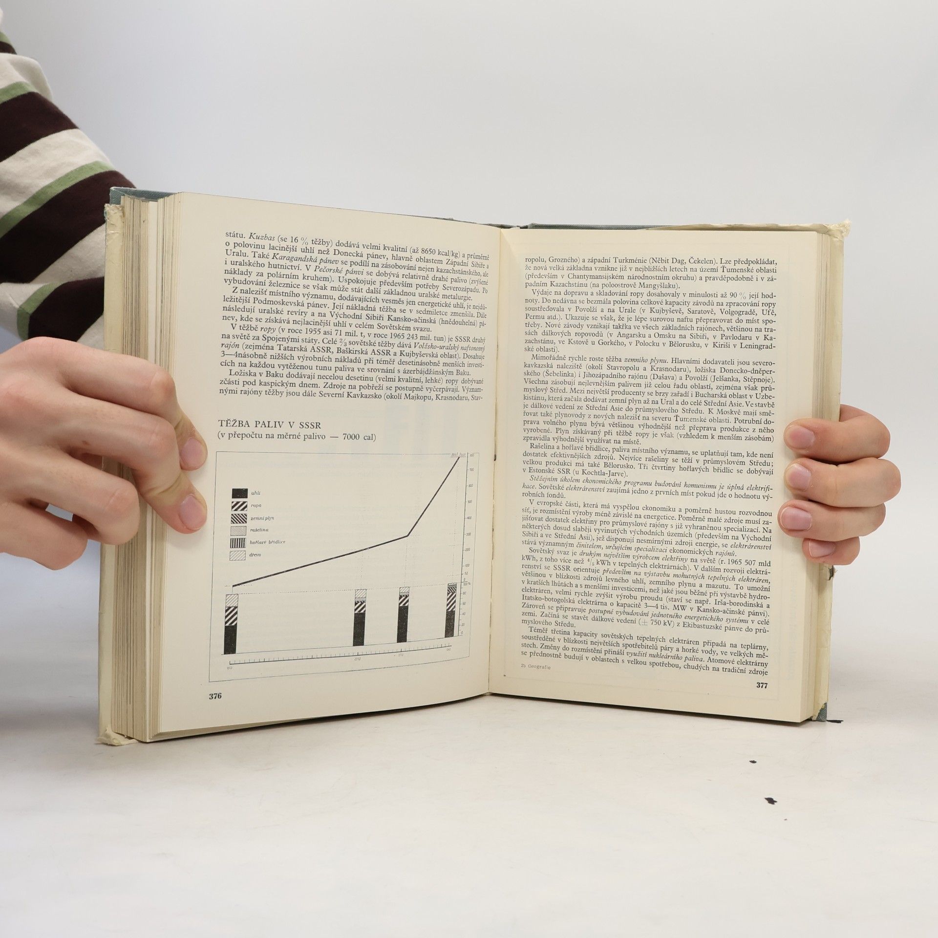 Miroslav Blažek Politická a hospodářská geografie