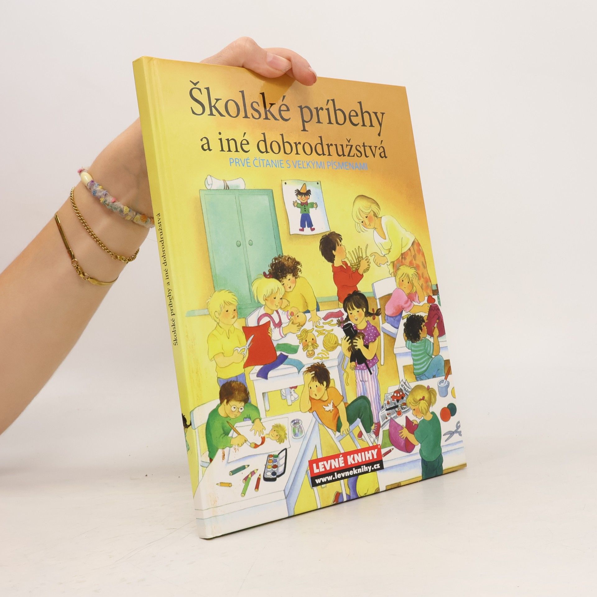 Autorenkollektiv Školské príbehy a iné dobrodružstvá