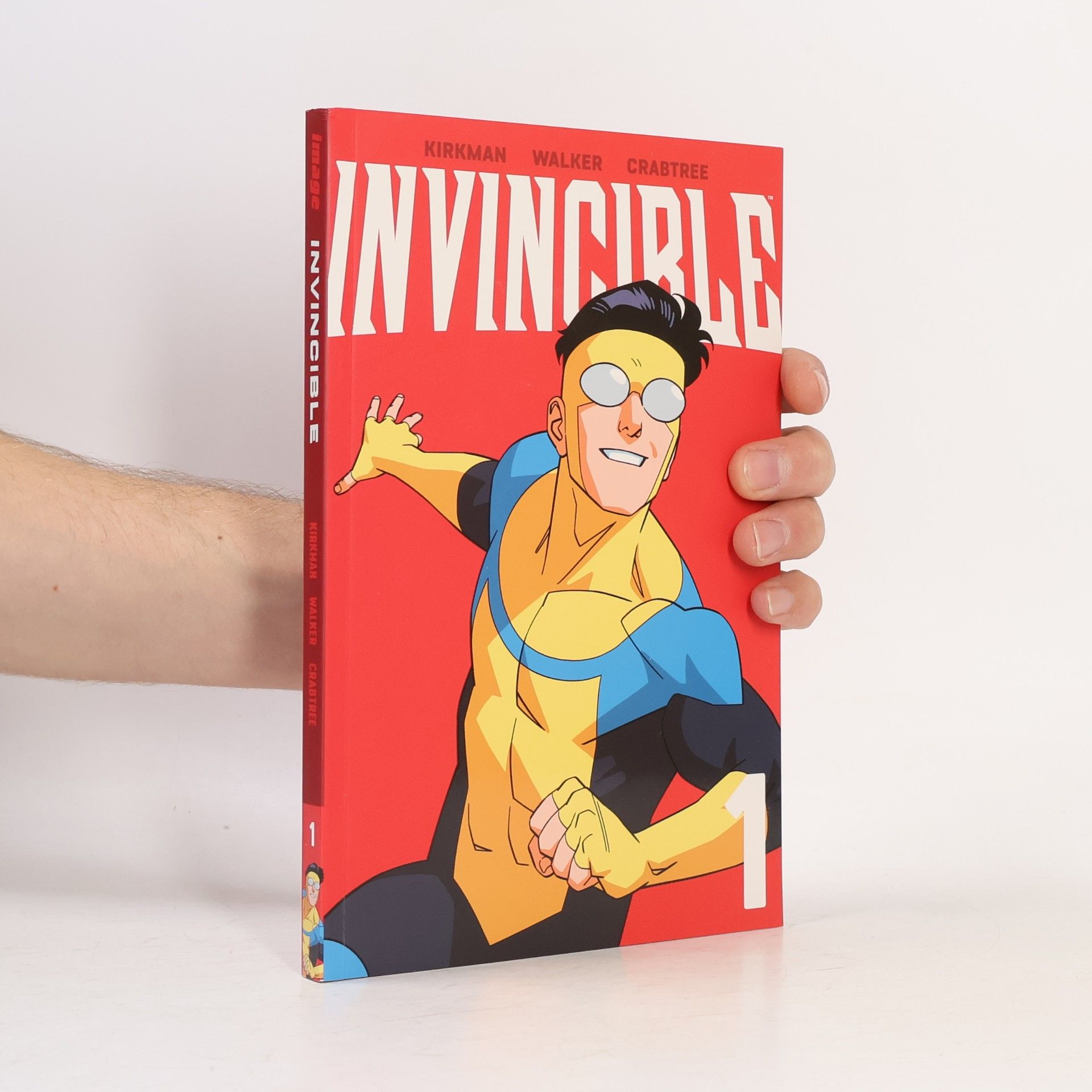 Robert Kirkman Invincible Volume 1