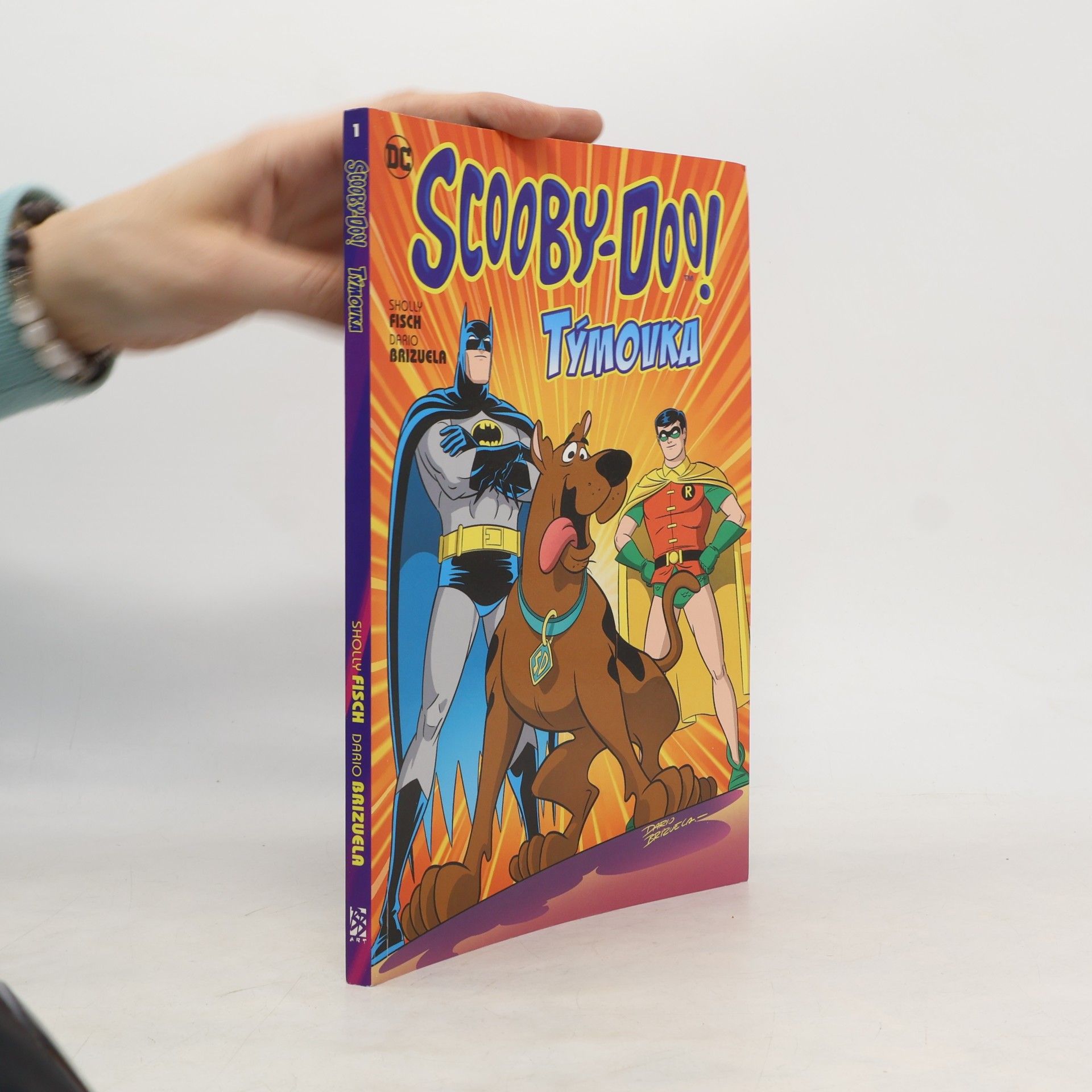 Dario Brizuela Scooby-Doo!. Týmovka