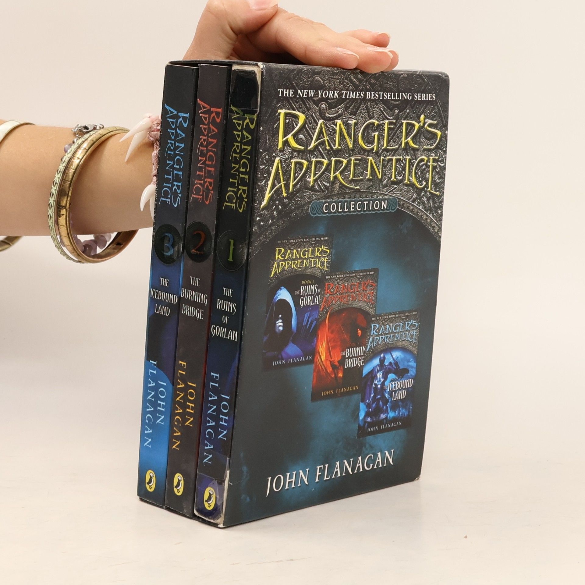 John Flanagan The Ranger's Apprentice Collection (3 Books)