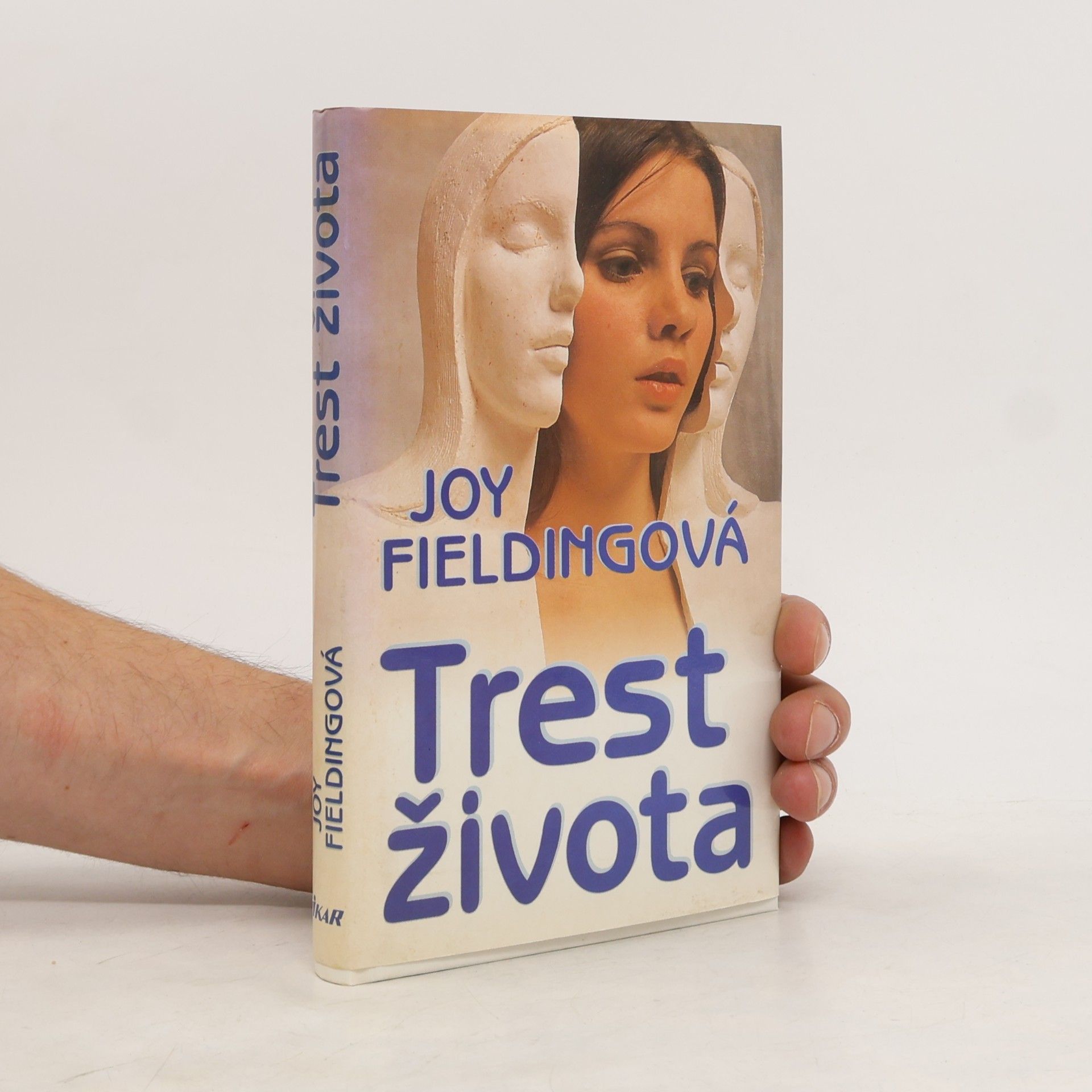 Joy Fielding Trest života