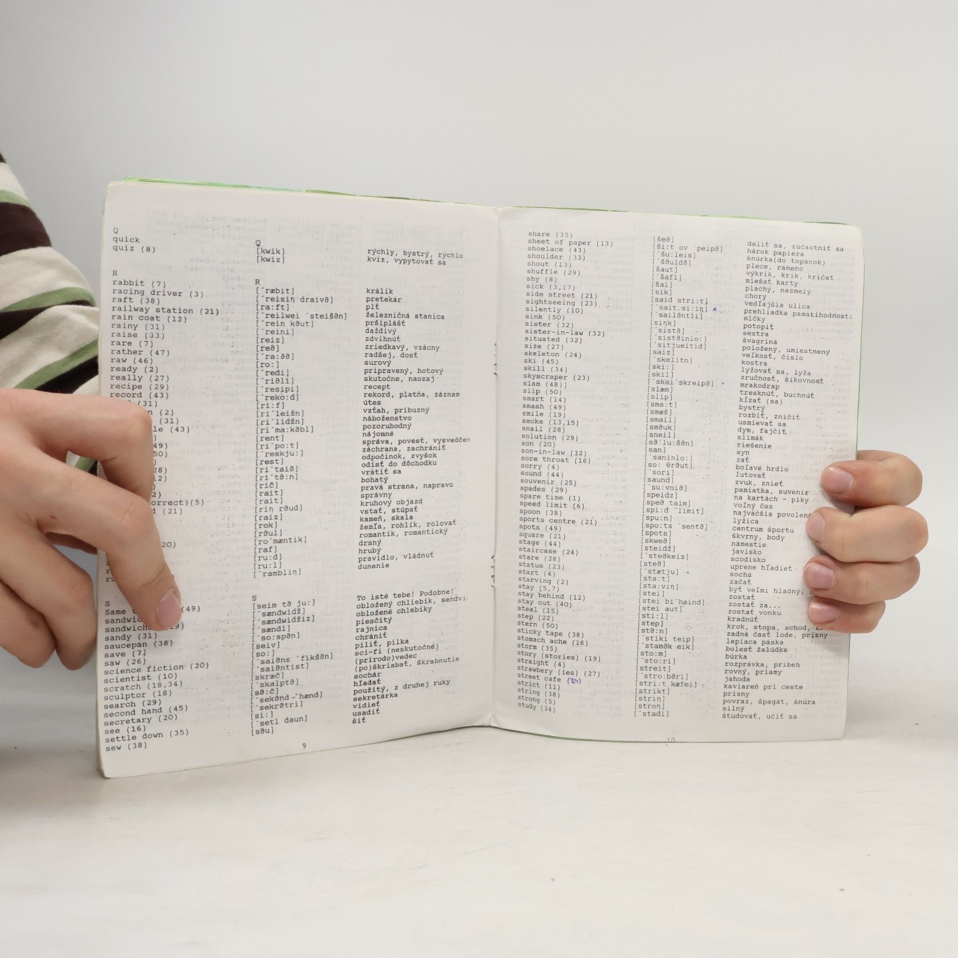 Various authors Discoveries 2. Slovník