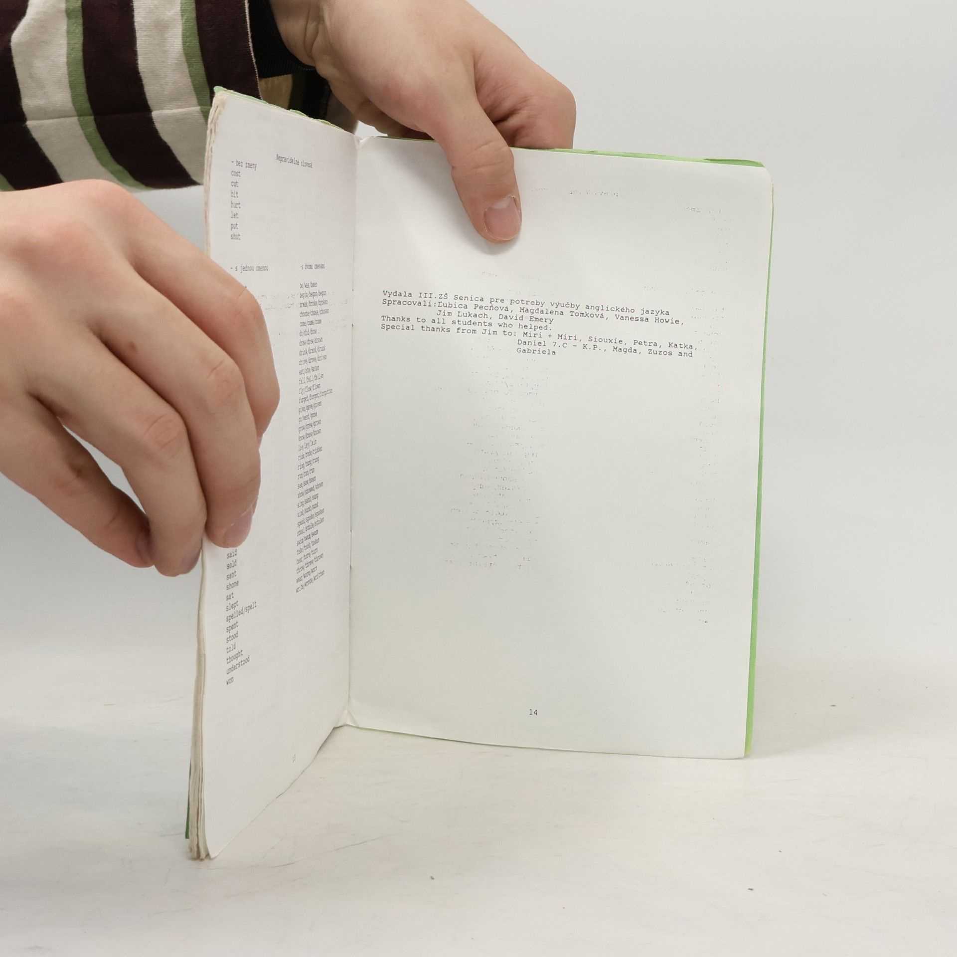 Various authors Discoveries 2. Slovník