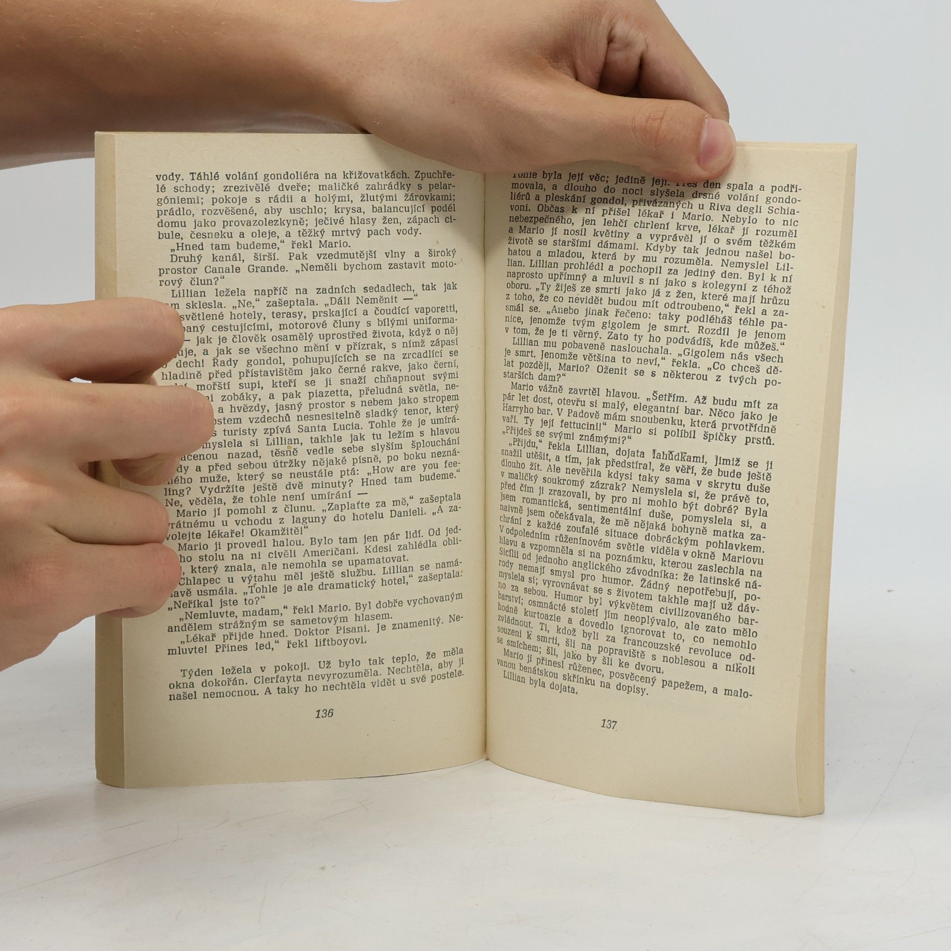 Erich Maria Remarque Nebe nezná vyvolených
