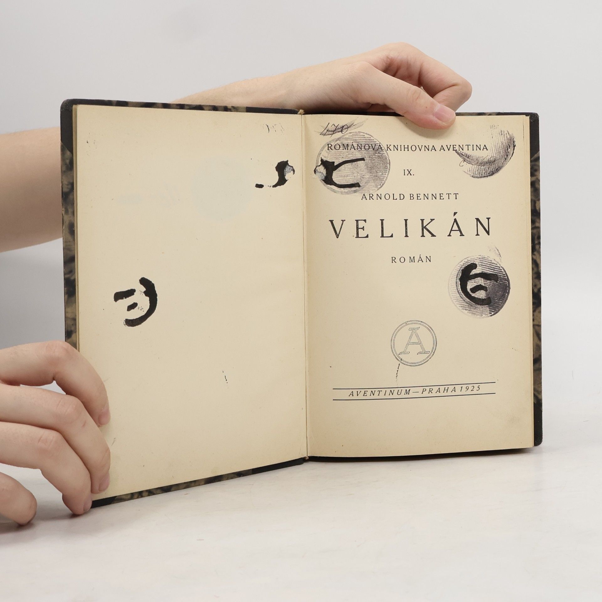 Arnold Bennett Velikán