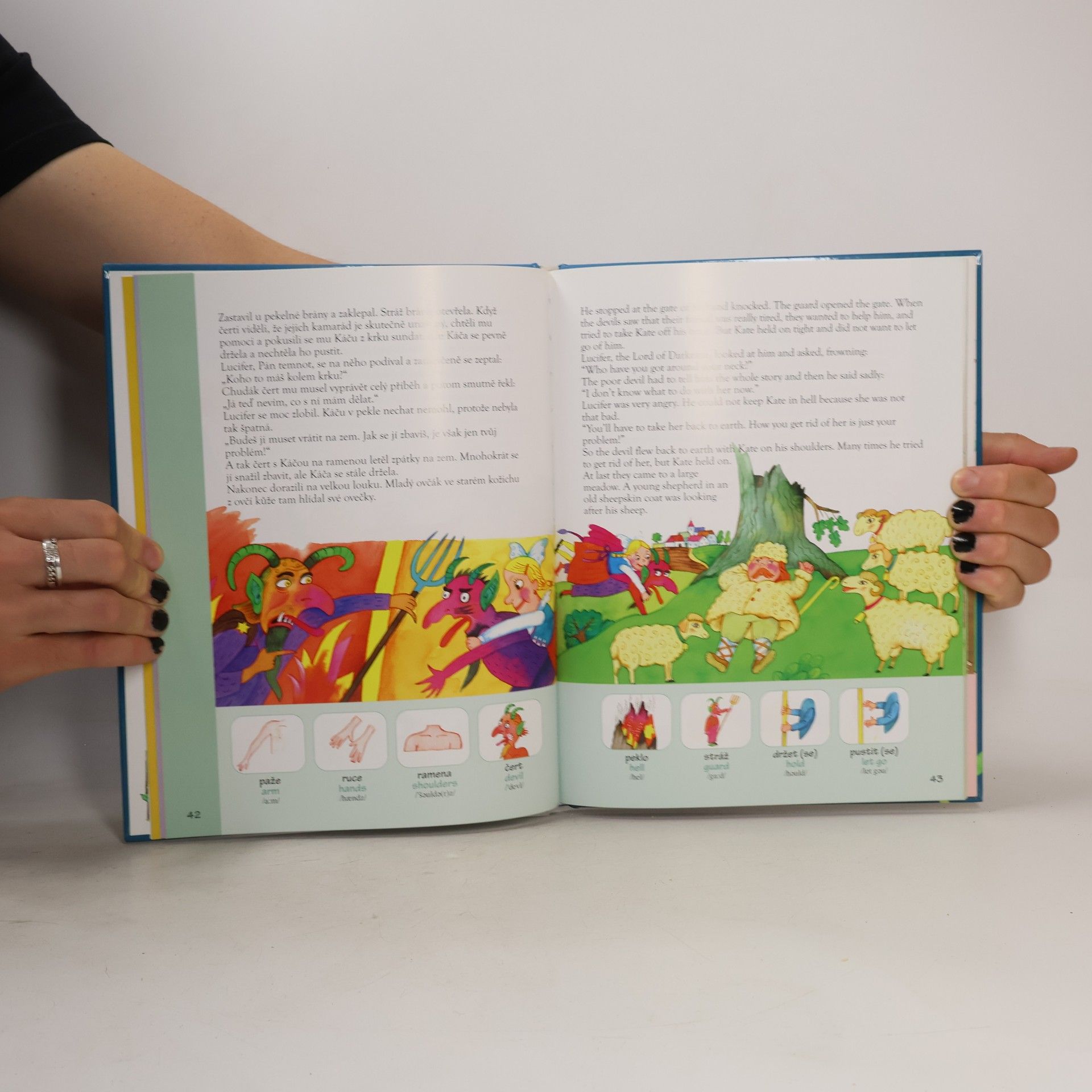 Marie Zahálková Moje první knížka pohádek = My first book of fairy tales