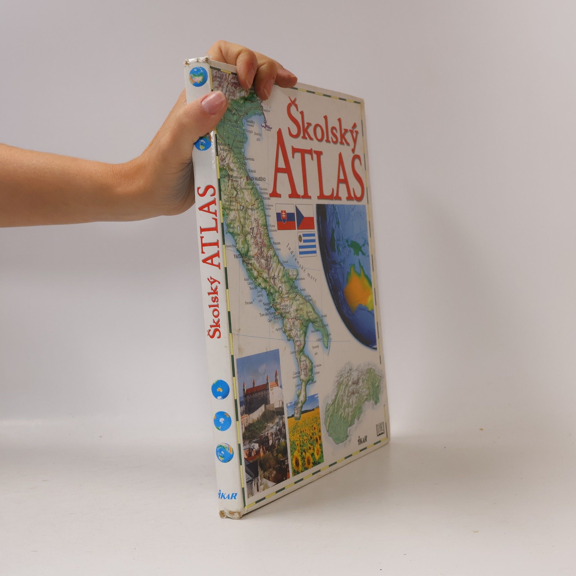 Kolektiv autorů Školský atlas