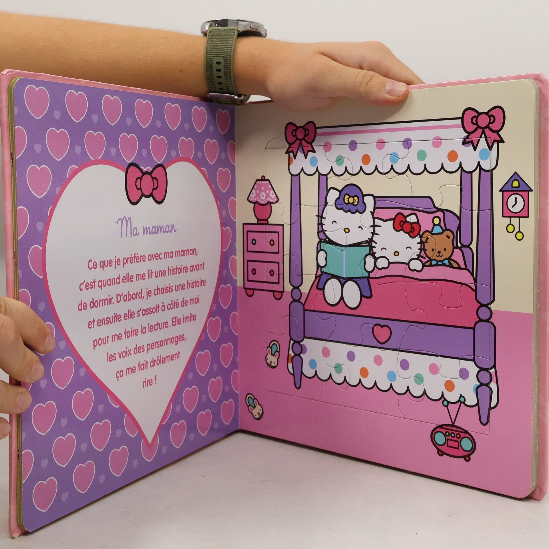 Collective Mon grand livre puzzle Hello Kitty
