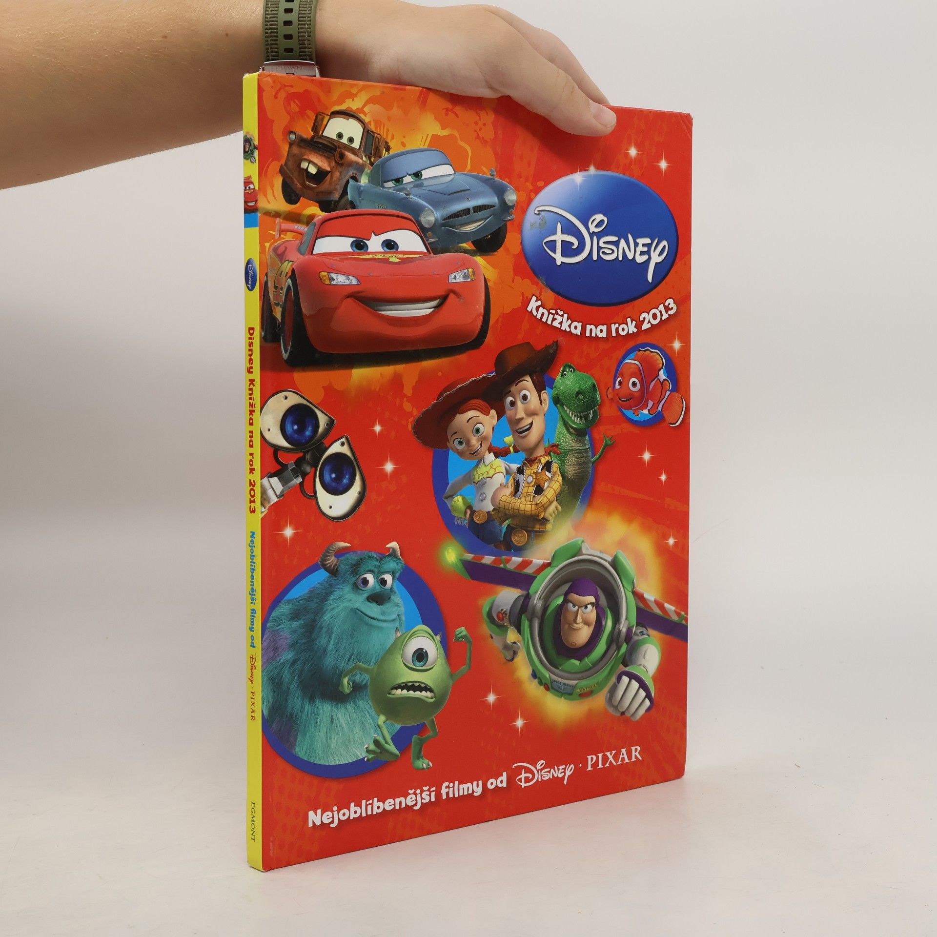 kolektiv Disney : knížka na rok 2013 : nejoblíbenější filmy od Disney Pixar Disney Knížka na rok 2013 - nejoblíbenější filmy od Disney Pixar