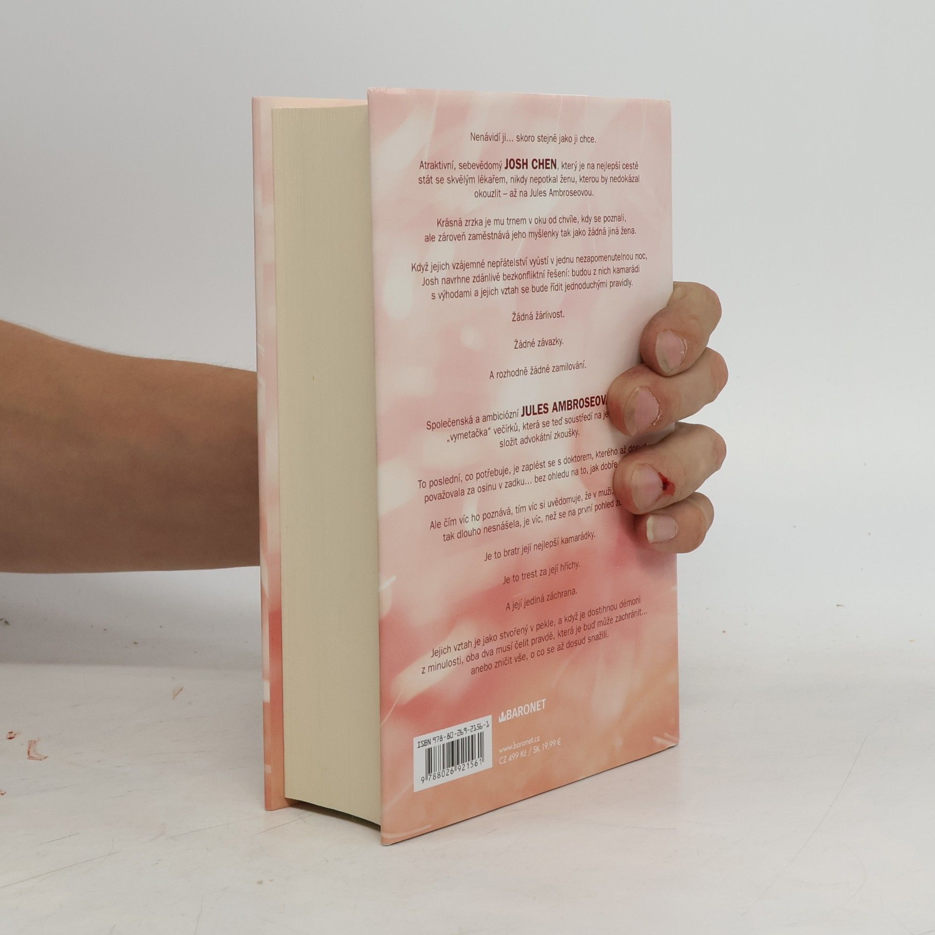 Ana Huang Twisted Hate: Nenávist na ostří nože