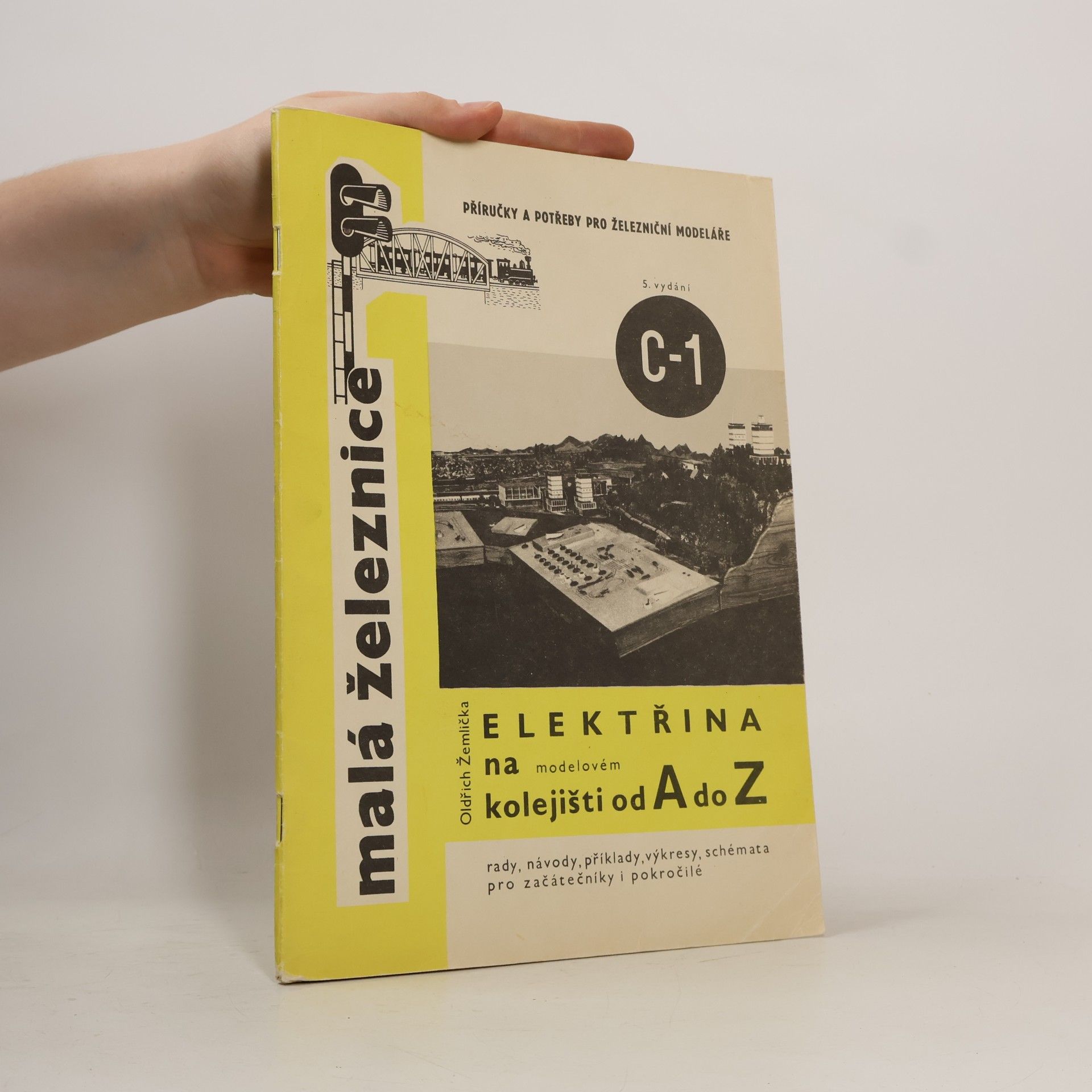 Malá železnice C-1. Elektřina na modelovém kolejišti od A do Z