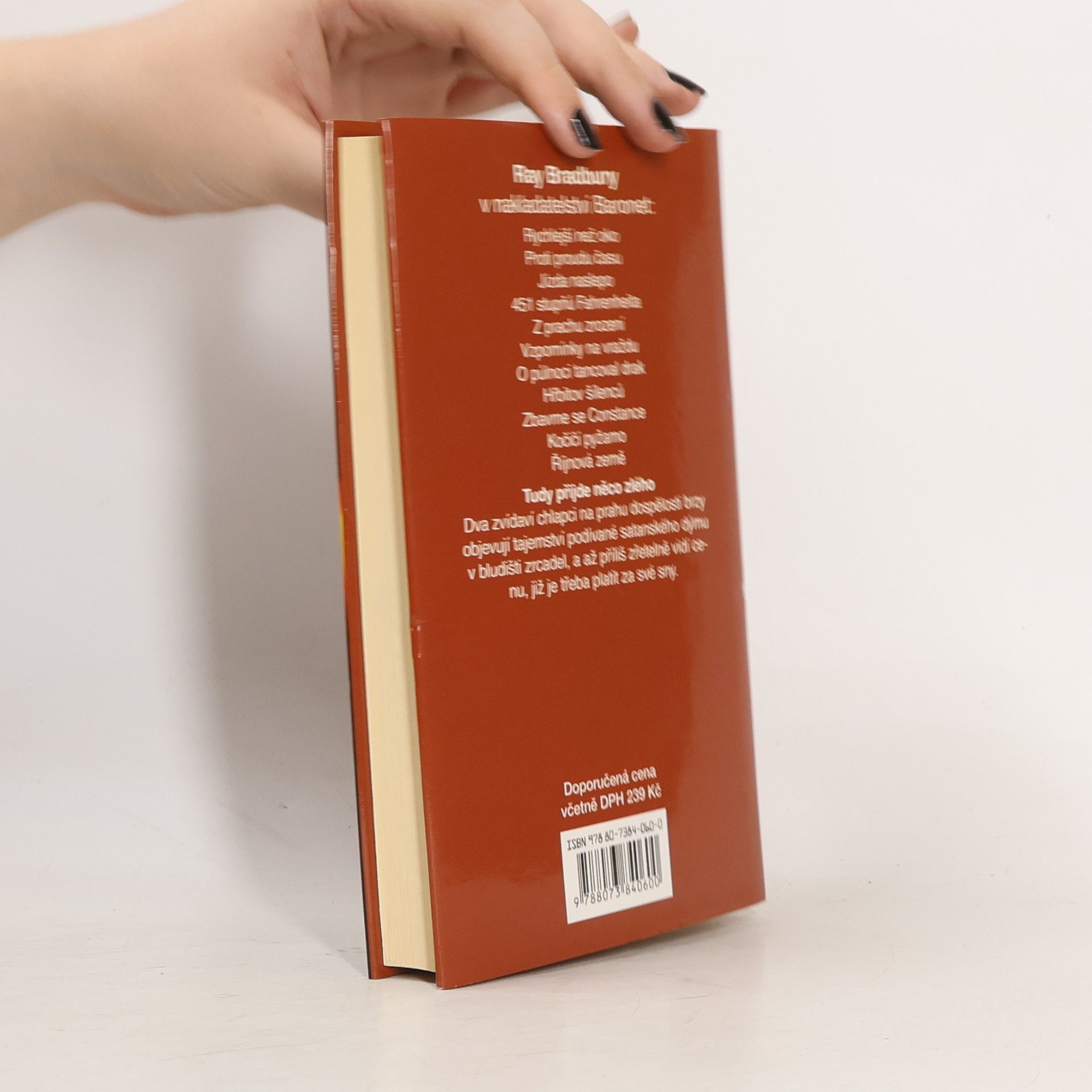 Ray Bradbury Tudy přijde něco zlého