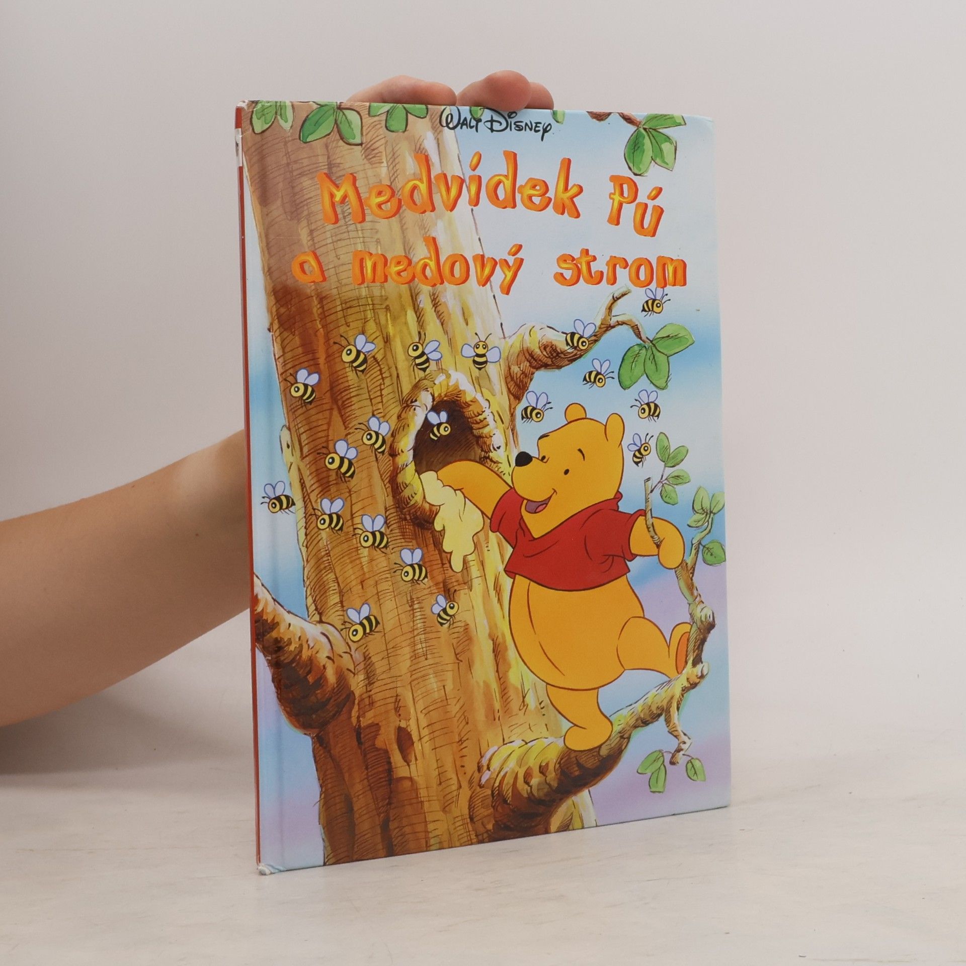 Medvídek Pú a medový strom