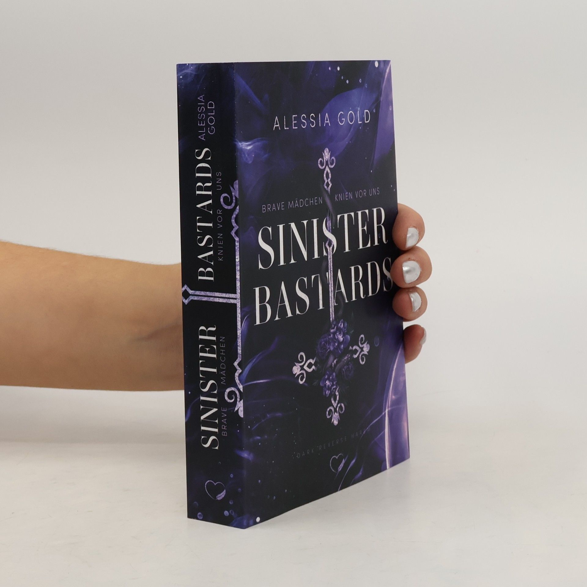 Alessia Gold Sinister Bastards