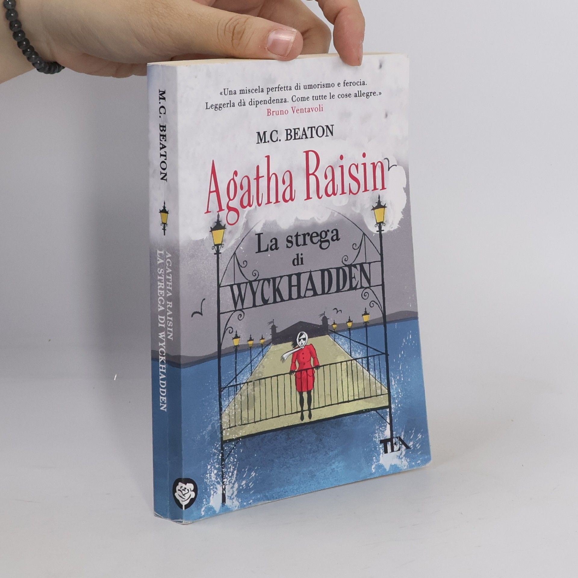Marion Chesney Agatha Raisin: La strega di Wyckhadden