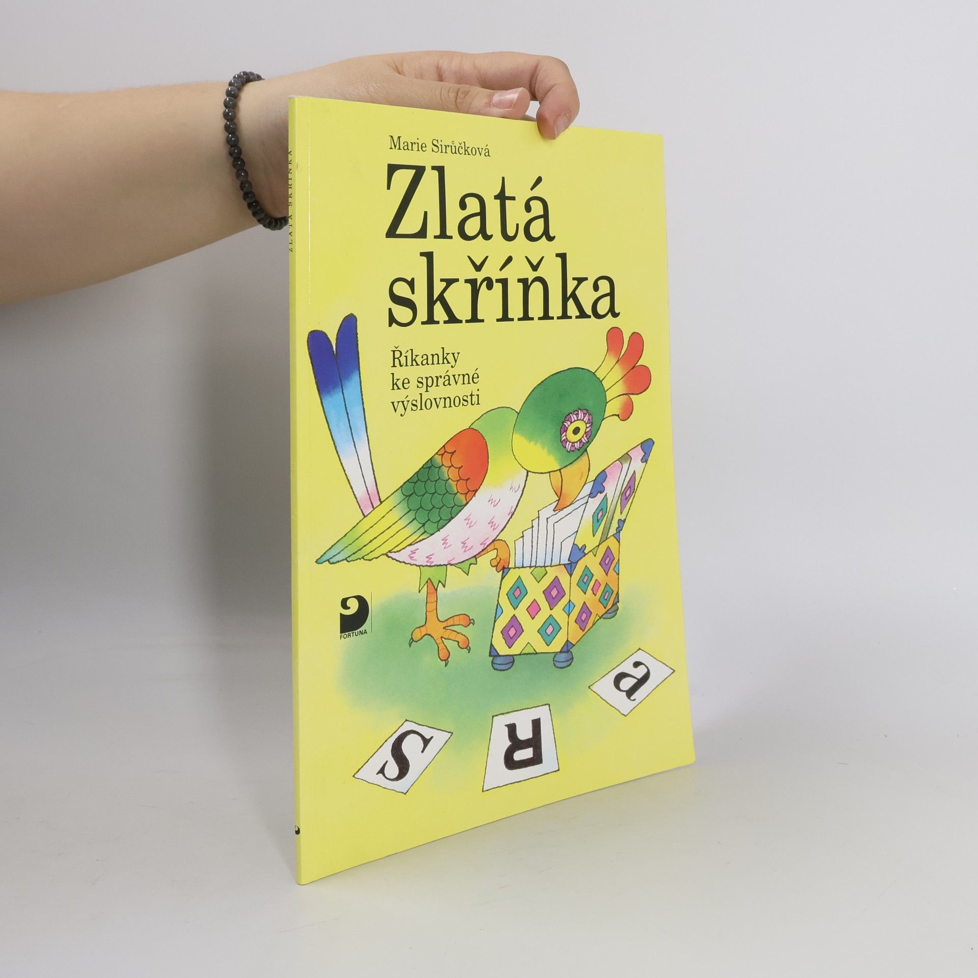 Marie Sirůčková Zlatá skříňka. Říkanky ke správné výslovnosti