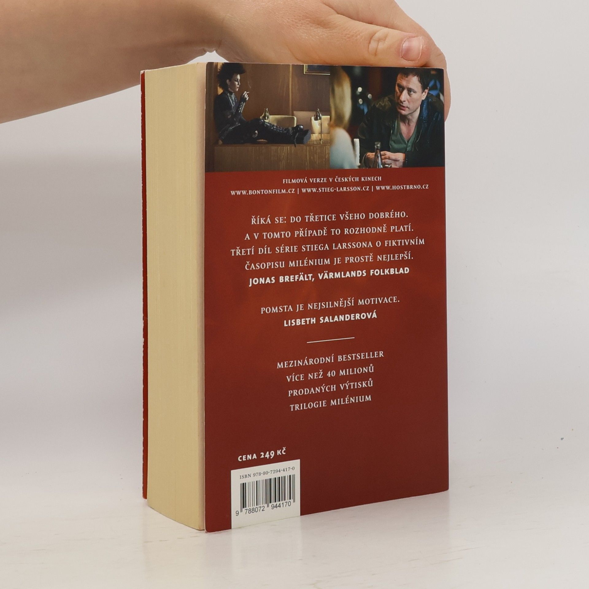 Stieg Larsson Dívka, která kopla do vosího hnízda