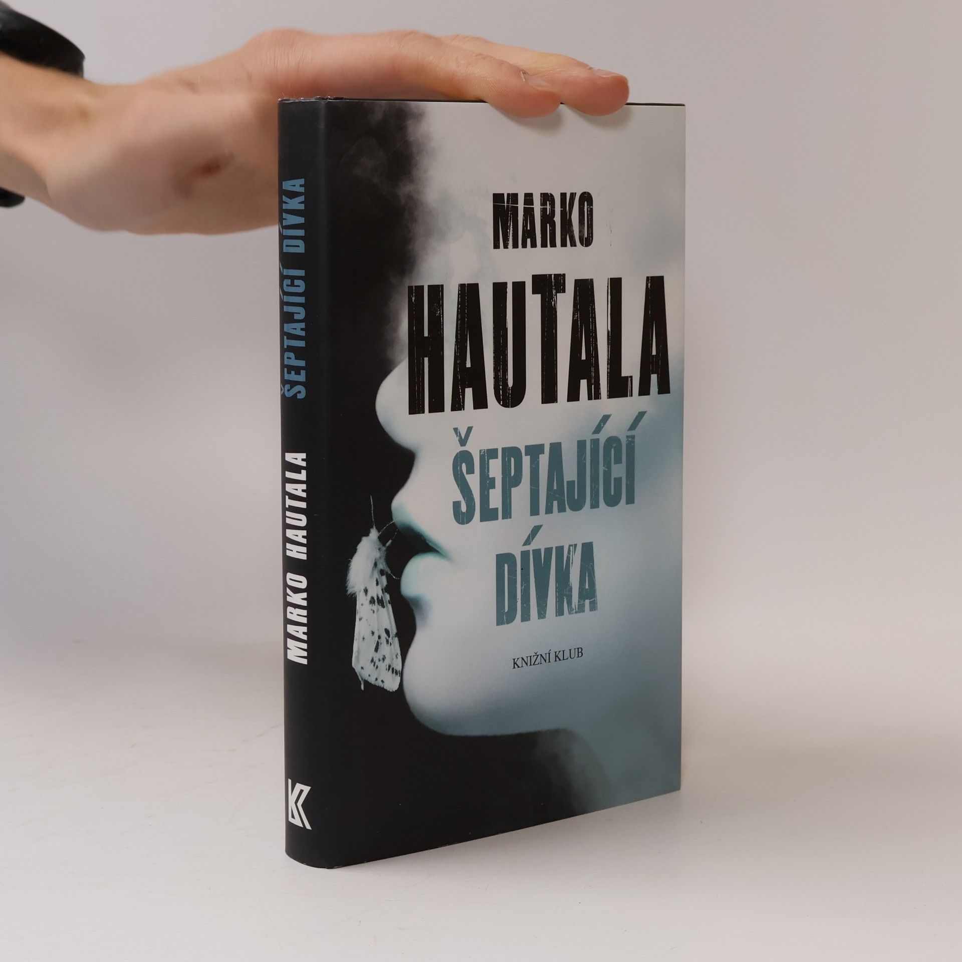 Marko Hautala Šeptající dívka
