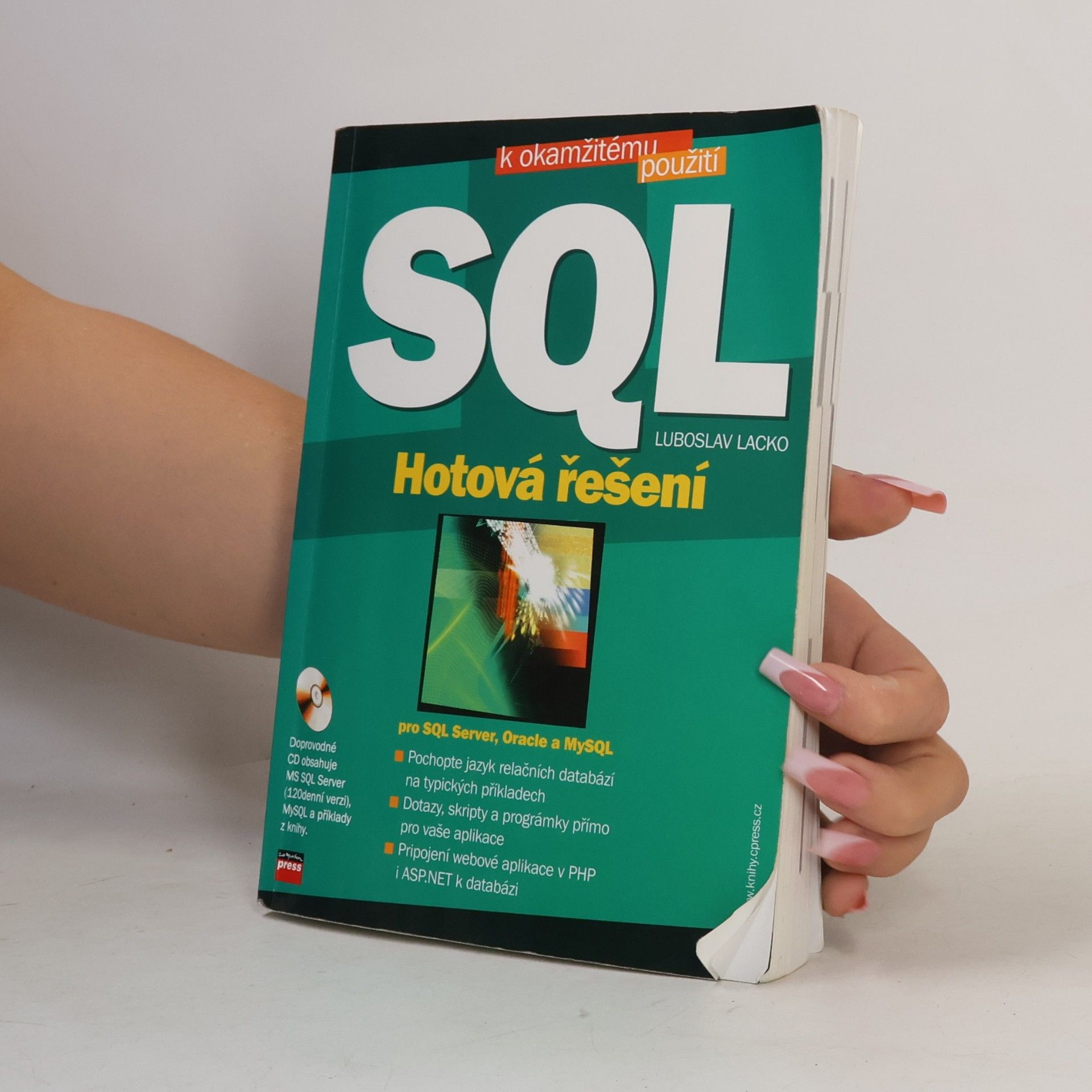 Ľuboslav Lacko SQL: Hotová řešení