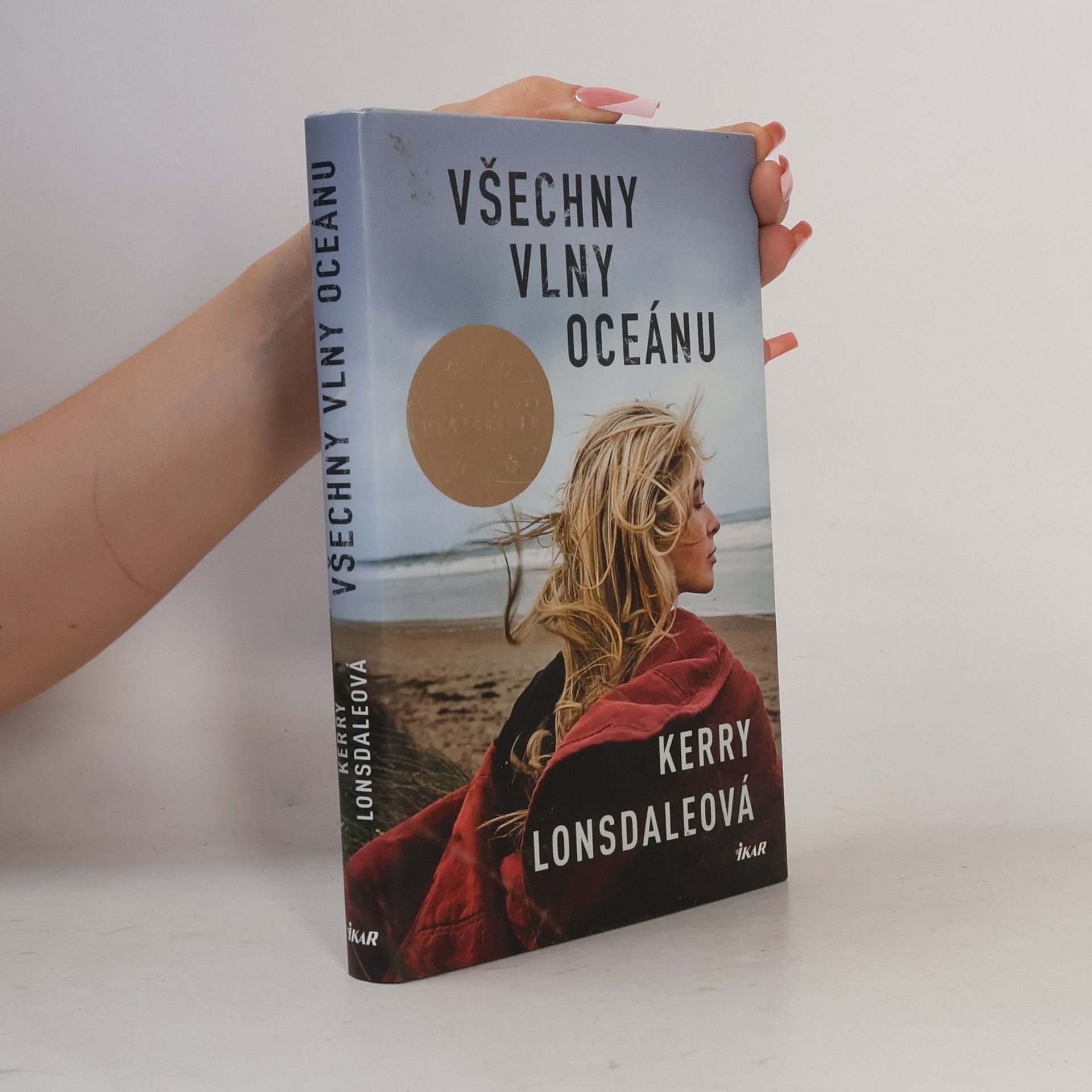 Kerry Lonsdale Všechny vlny oceánu