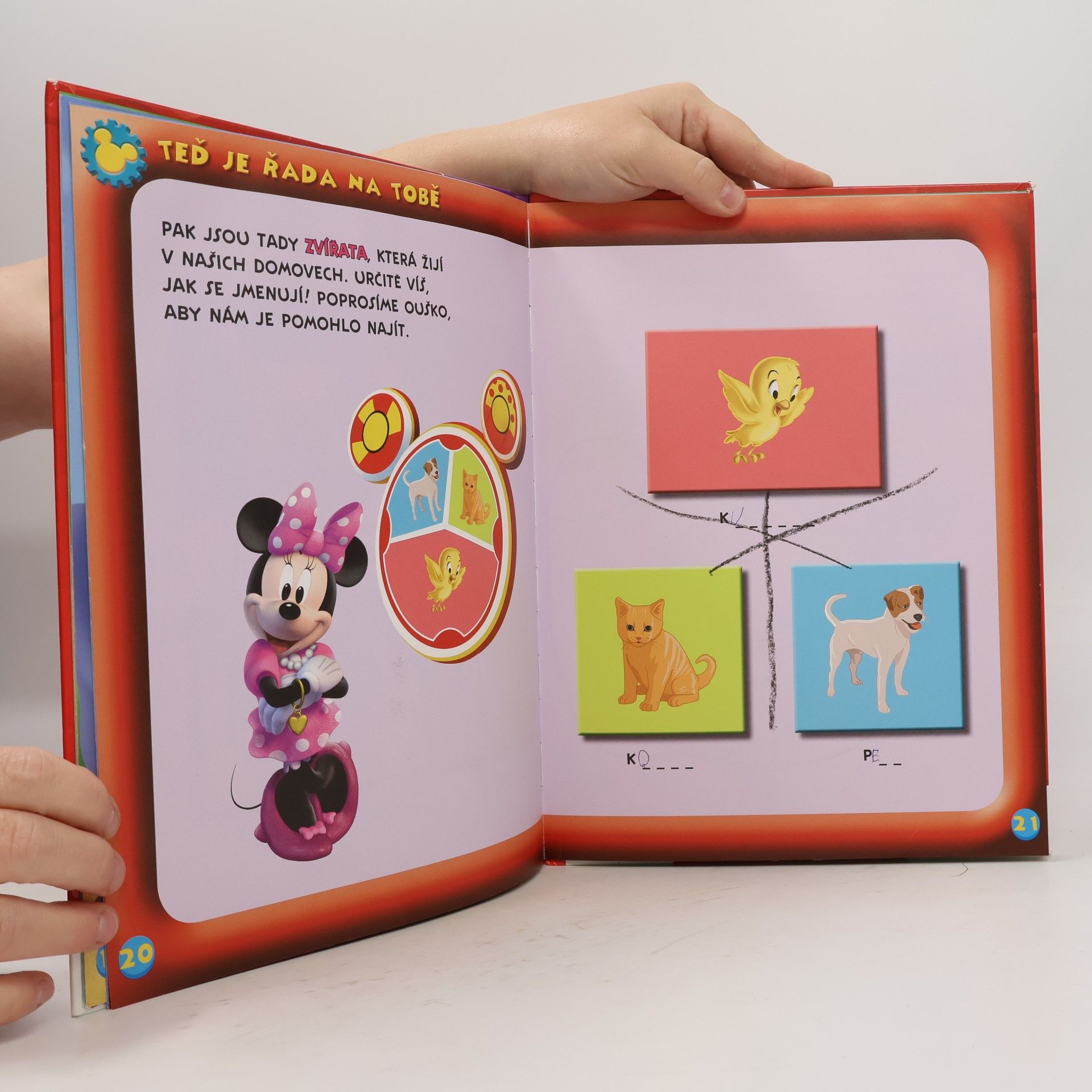 Autorenkollektiv Mickeyho klubík. Hraj si a uč se s Mickey Mousem 13. Živočichové!