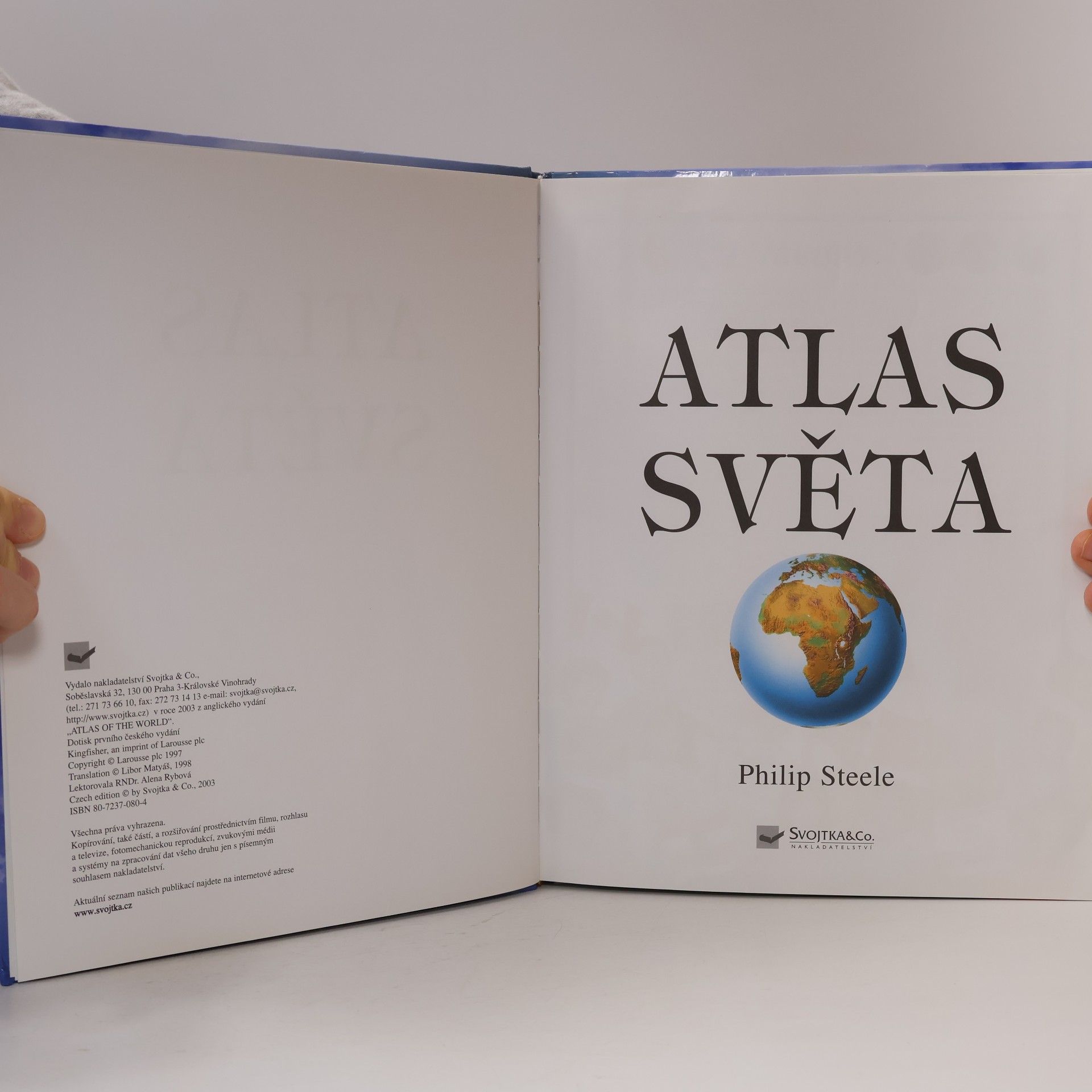 Philip Steele Školní atlas světa