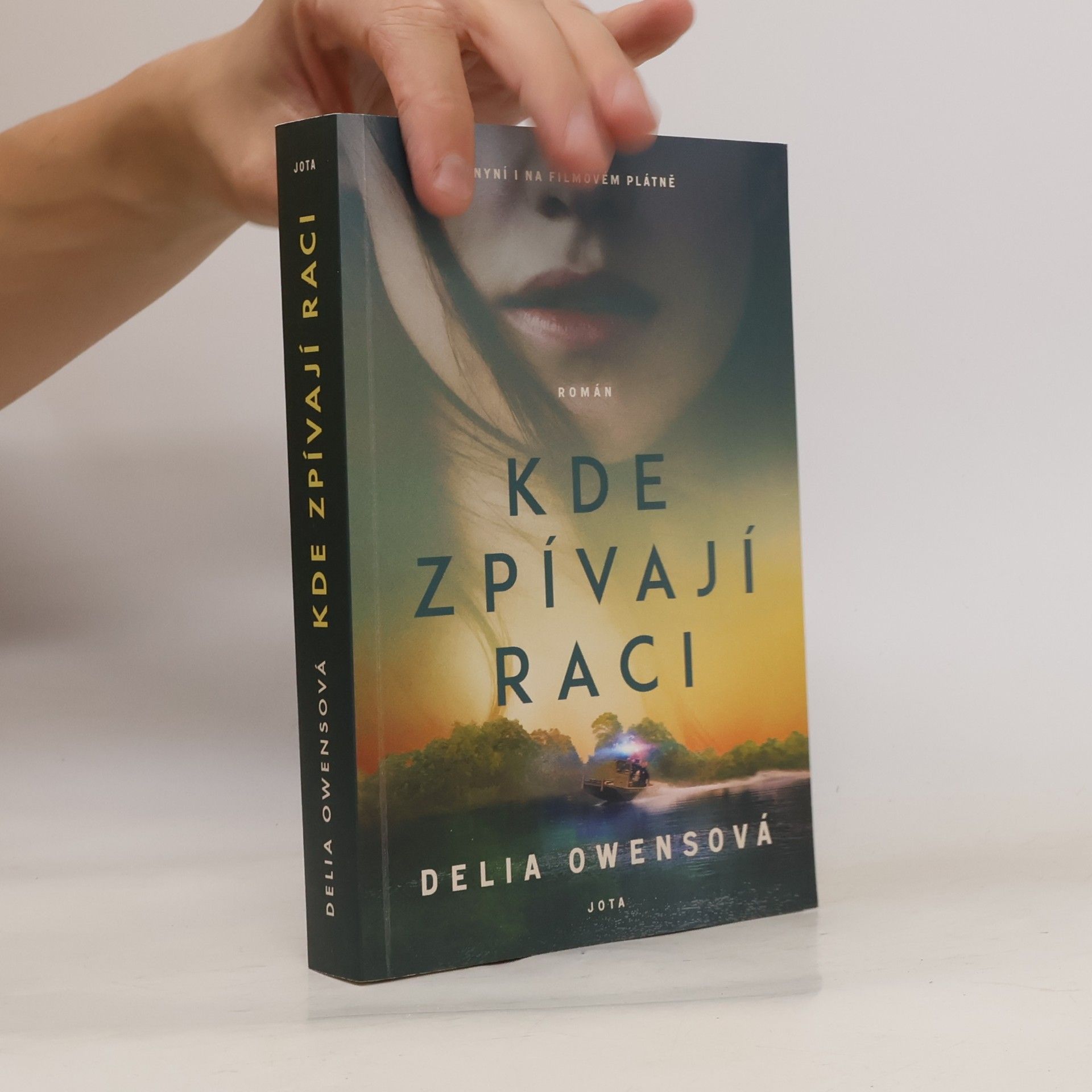 Delia Owens Kde zpívají raci