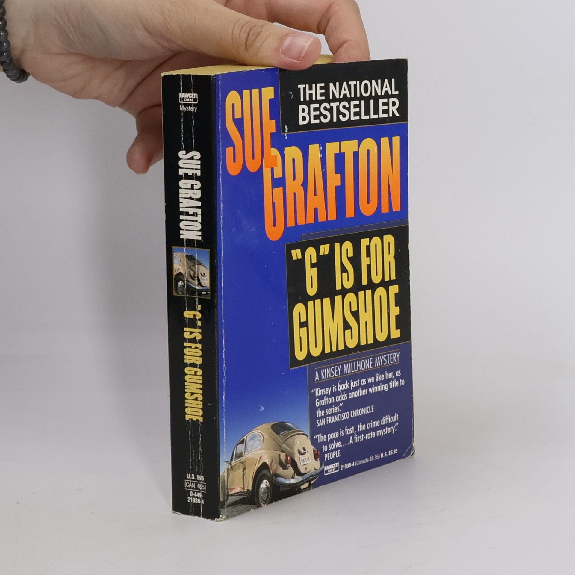 Sue Grafton "G" is for Gumshoe