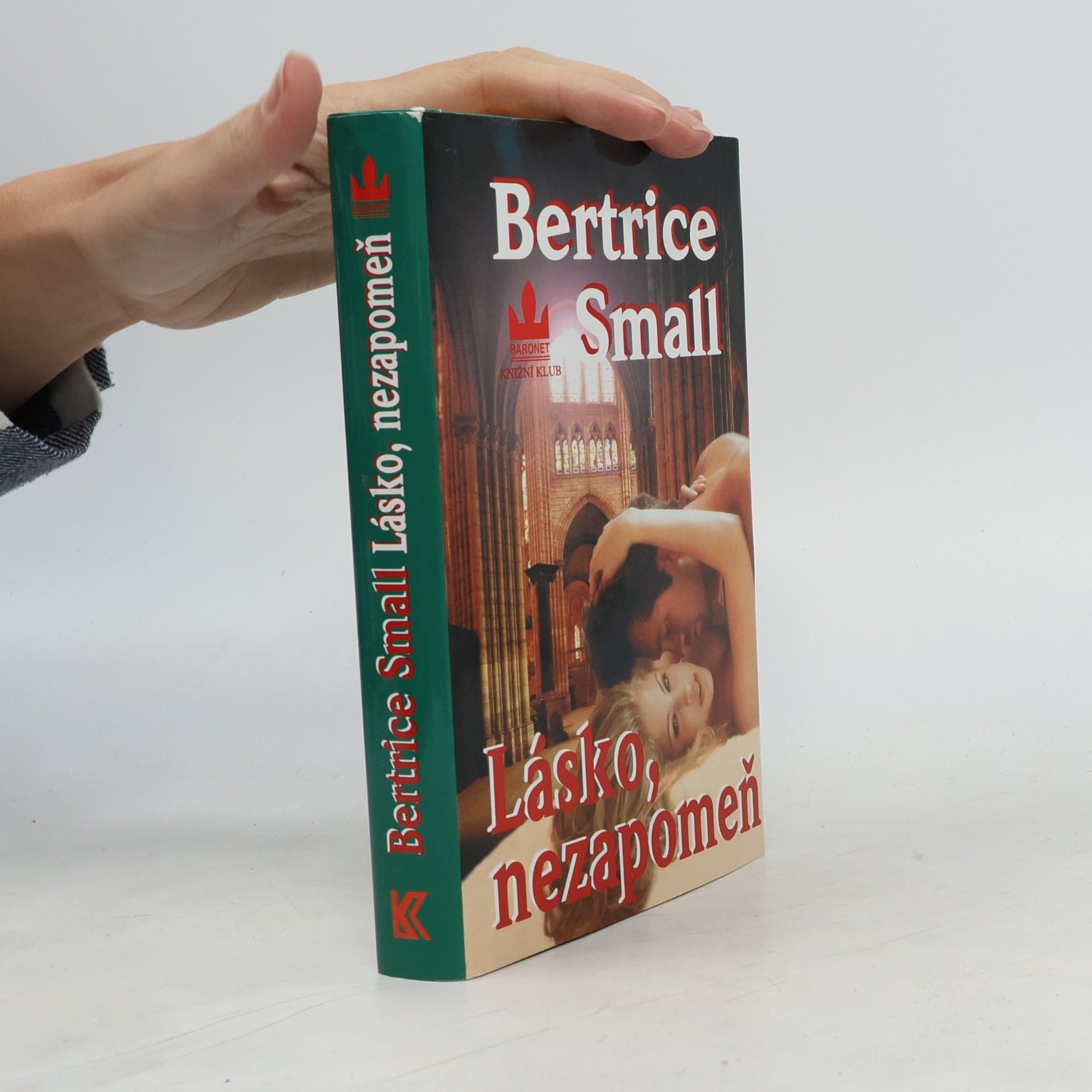 Bertrice Small Lásko, nezapomeň