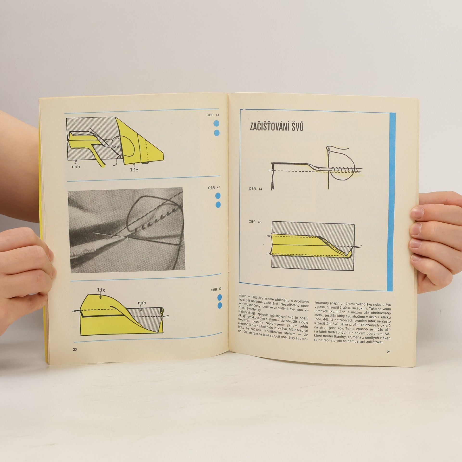 Various authors Vezmi jehlu, vezmi nit, budeme se učit šít