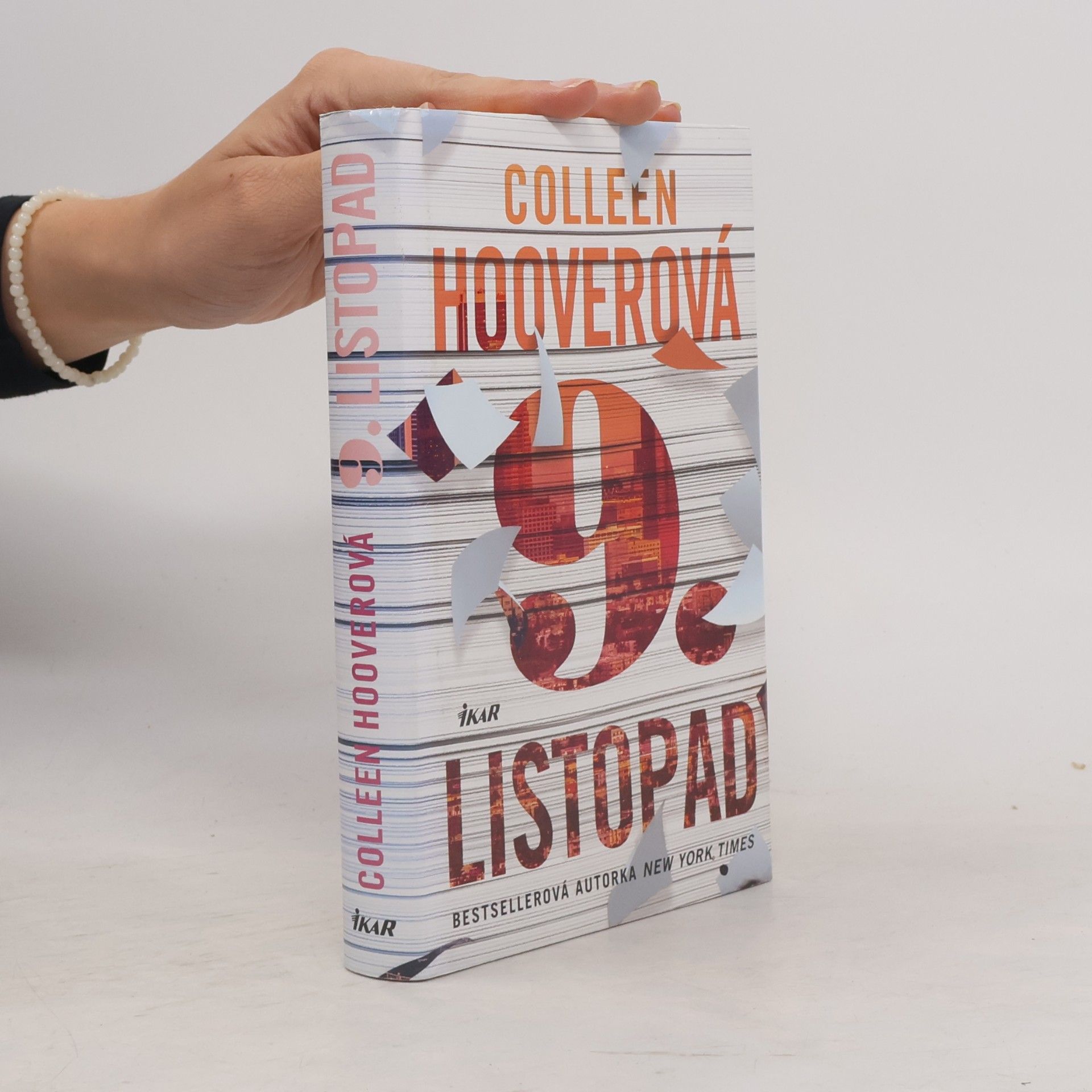Colleen Hoover 9. listopad
