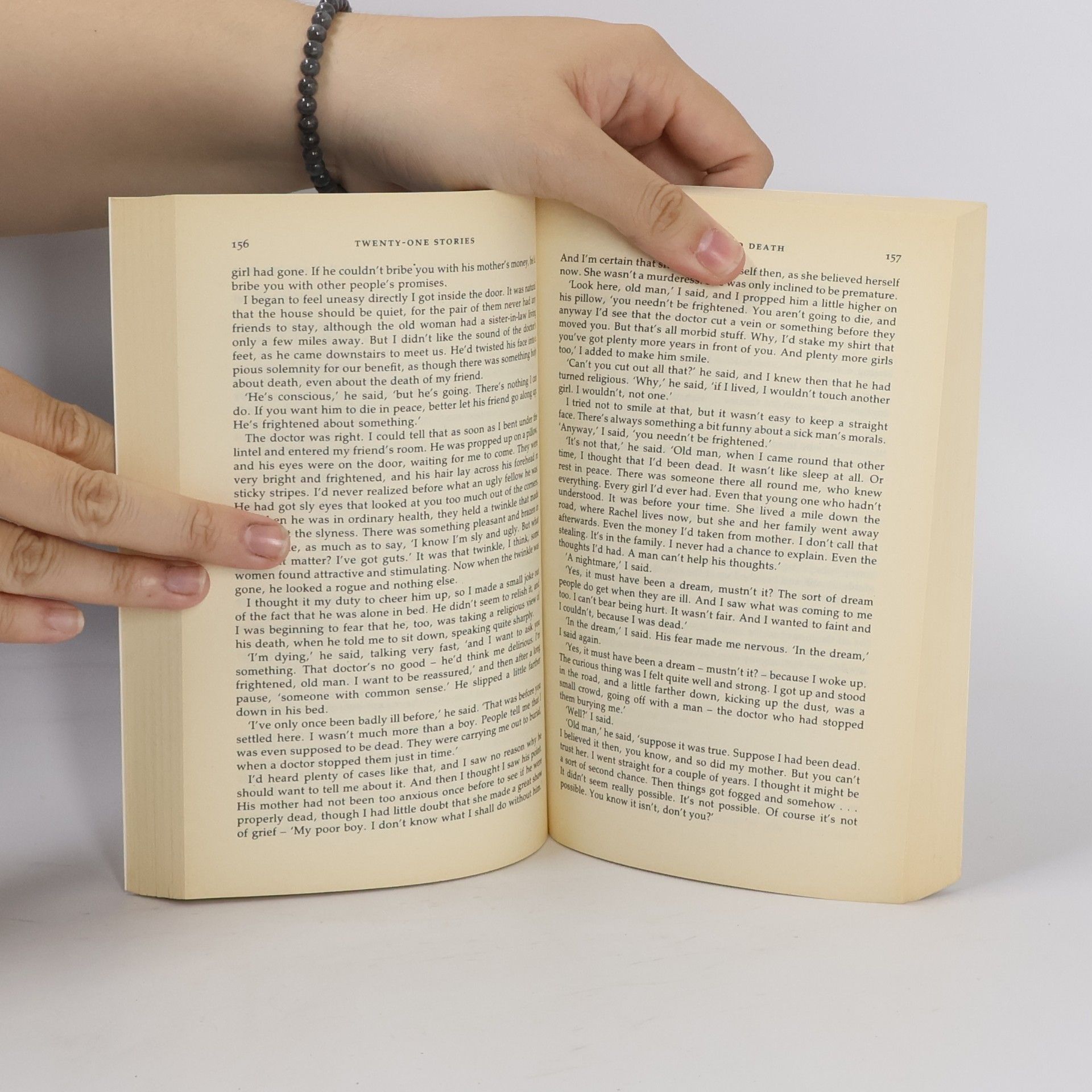 Graham Greene Collected Short Stories