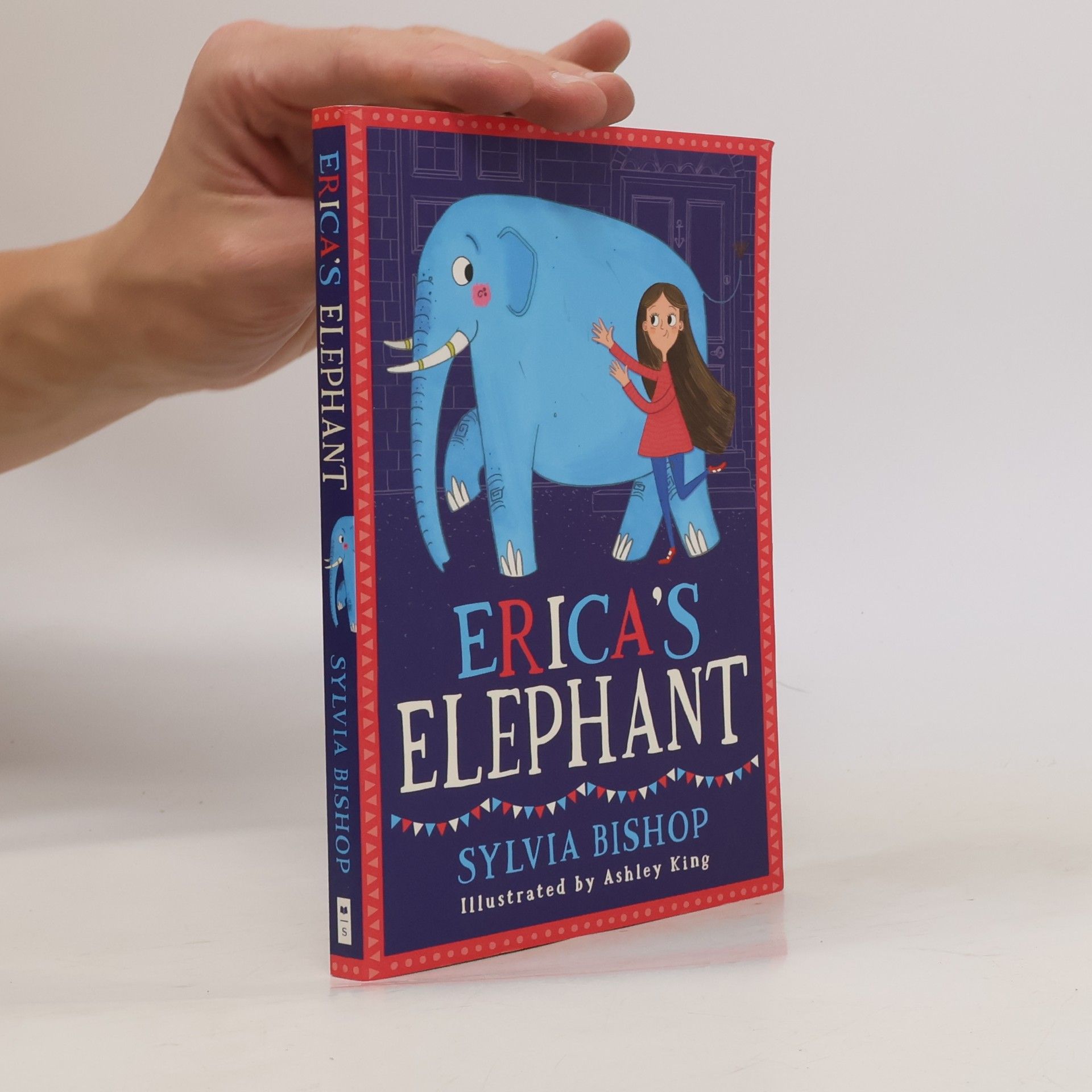 Sylvia Bishop Erica´s Elephant