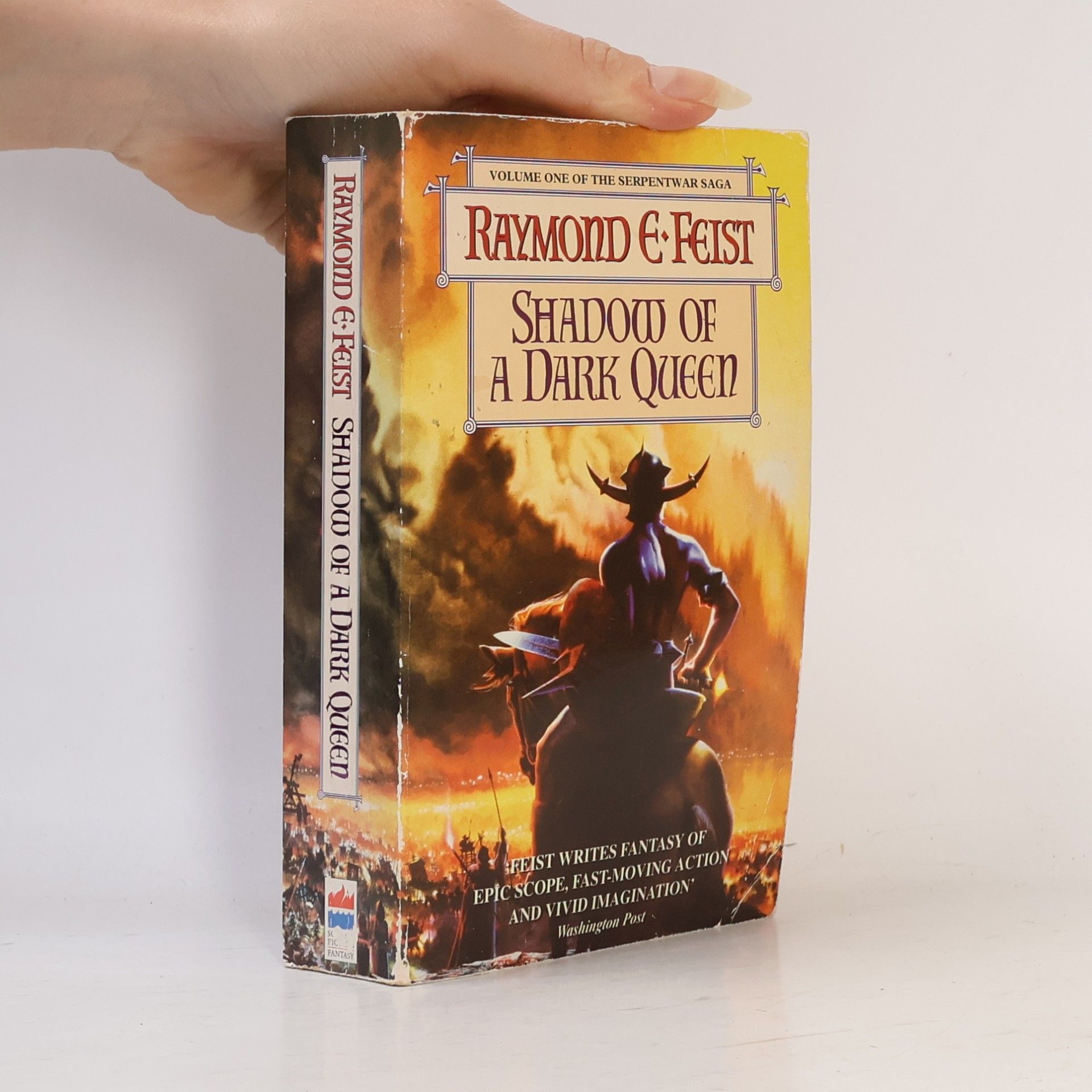 Raymond E. Feist Shadow of a Dark Queen