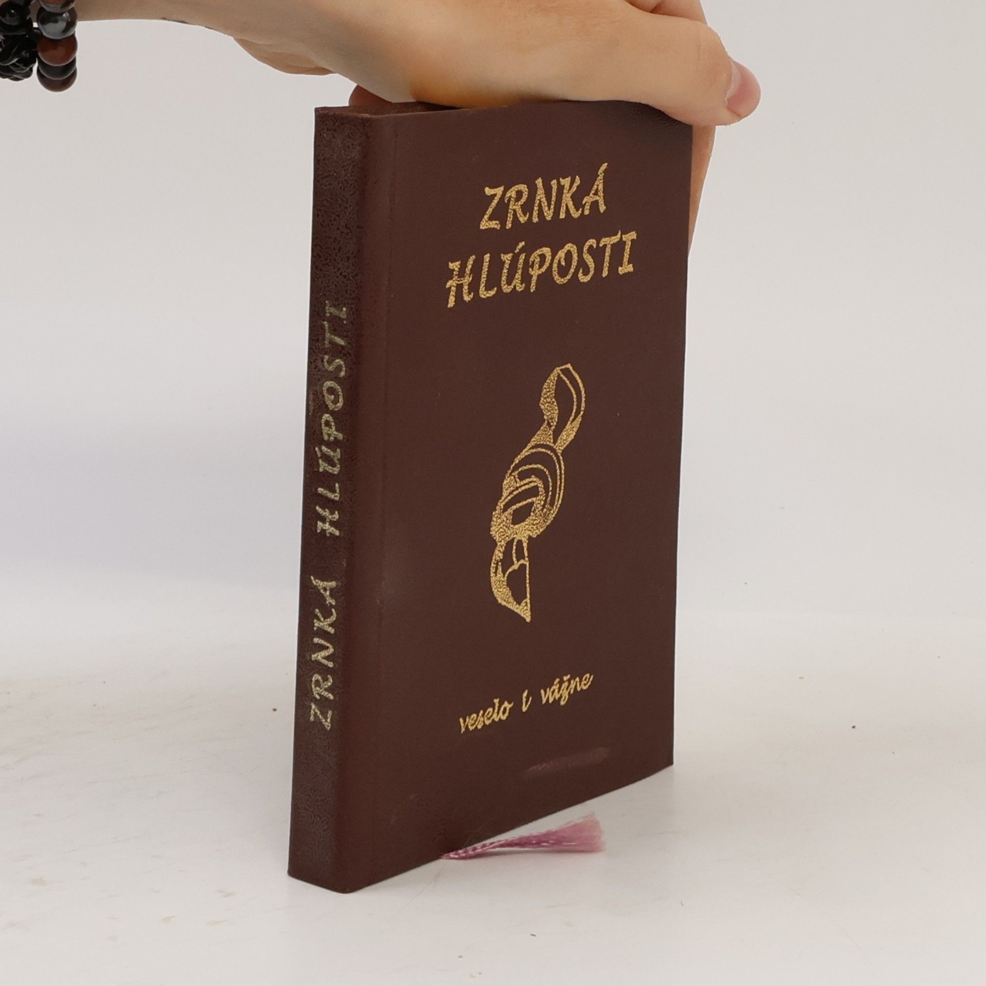 Elena Konvitová Zrnká hlúposti