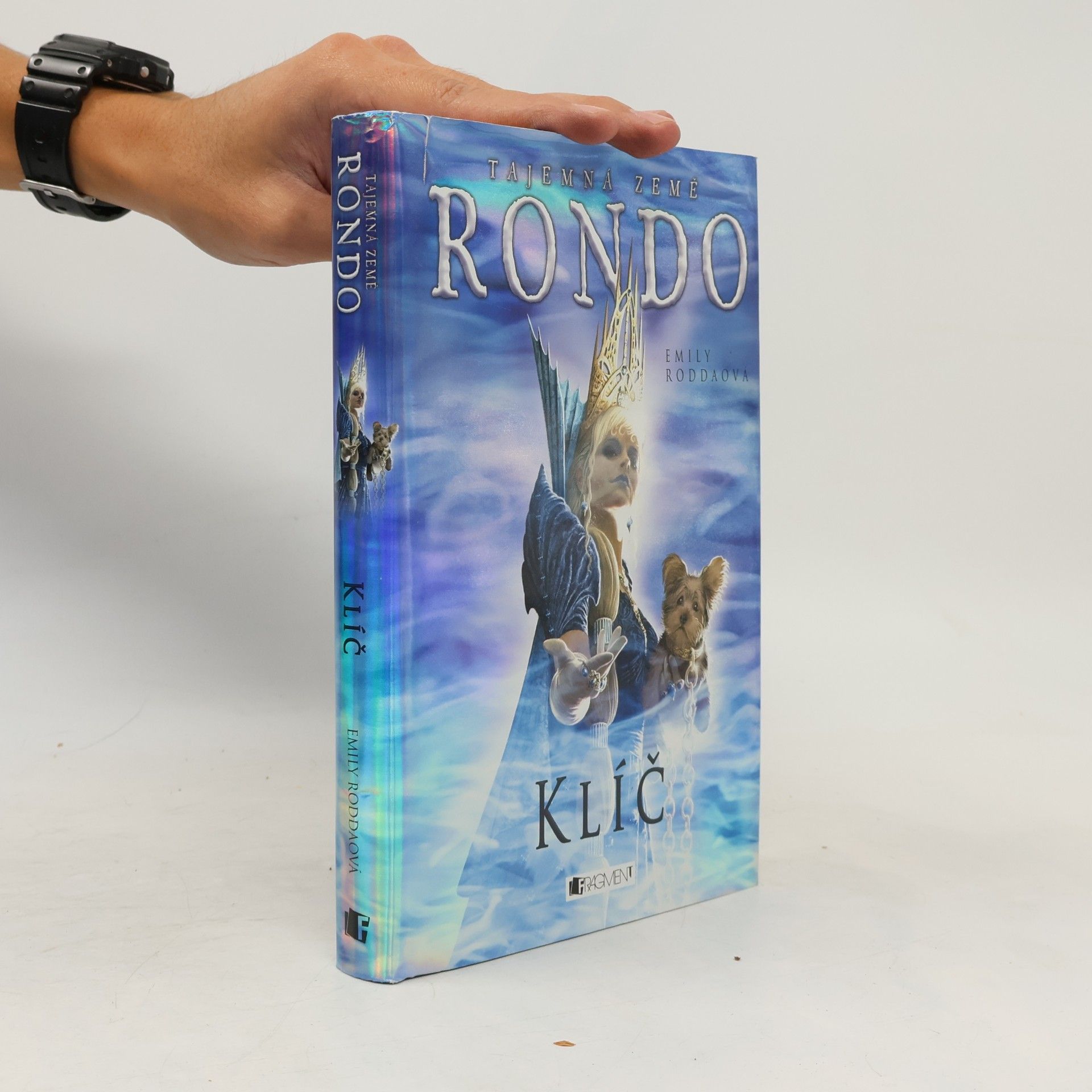 Jennifer Rowe Tajemná země Rondo. Klíč