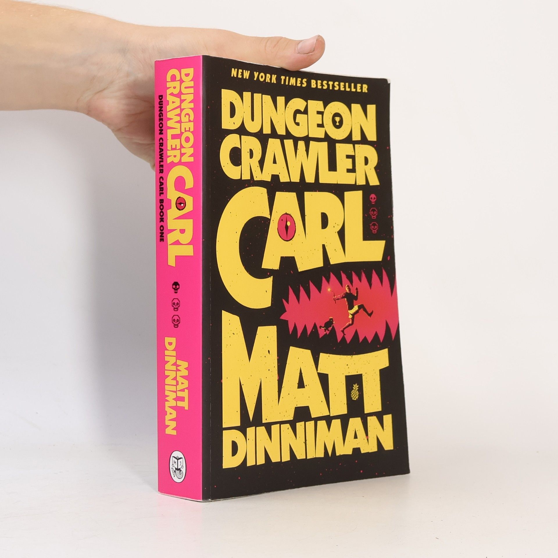 Matt Dinniman Dungeon Crawler Carl: The epic beginning of the hit Dungeon Crawler Carl LitRPG - a darkly funny, fast-paced adventure of survival and chaos (Dungeon Crawler Carl Series, 1)