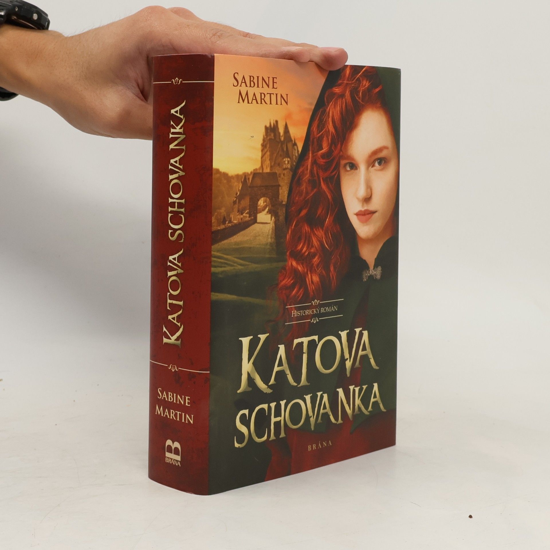 Sabine Martin Katova schovanka