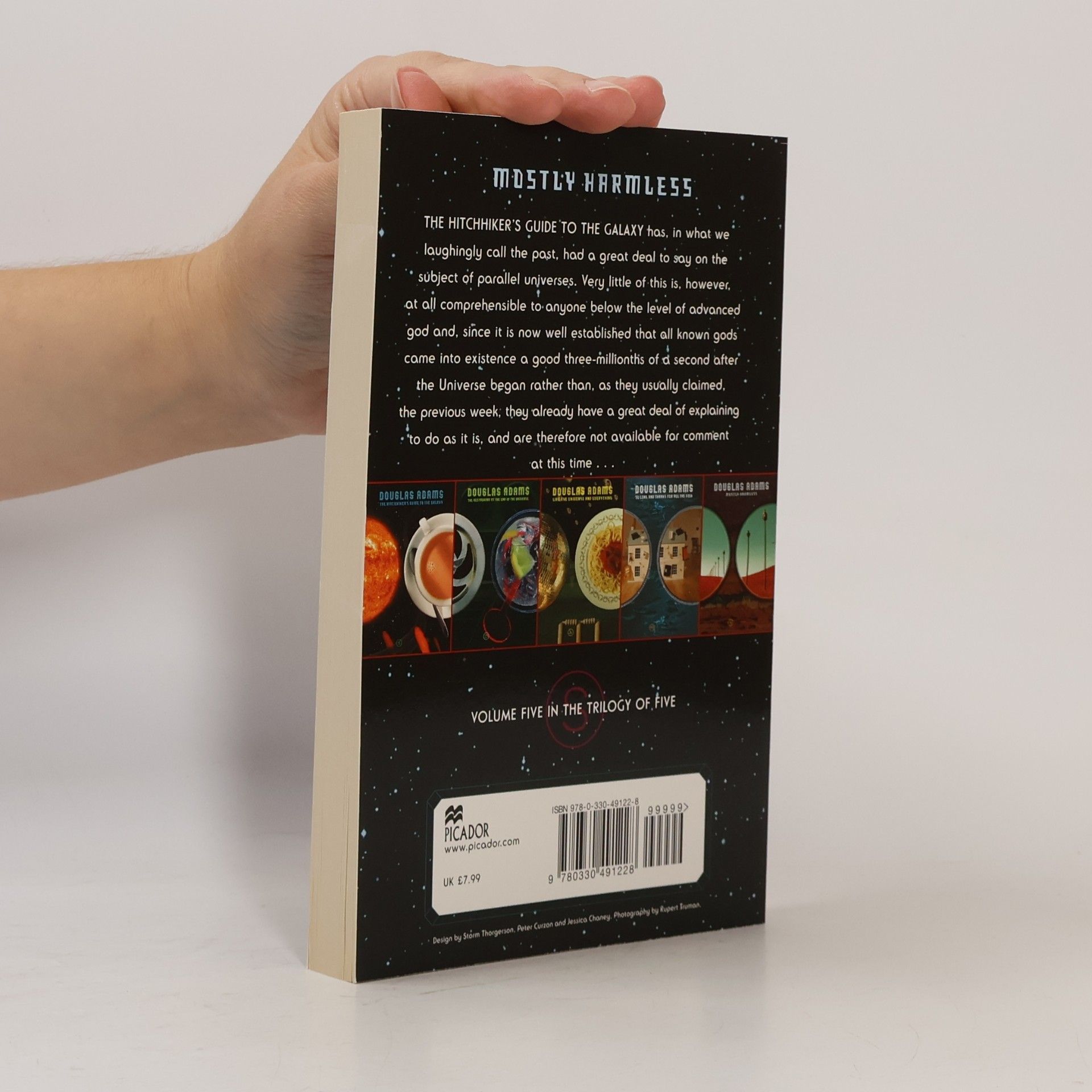 Douglas Adams The Hitchhiker Trilogy