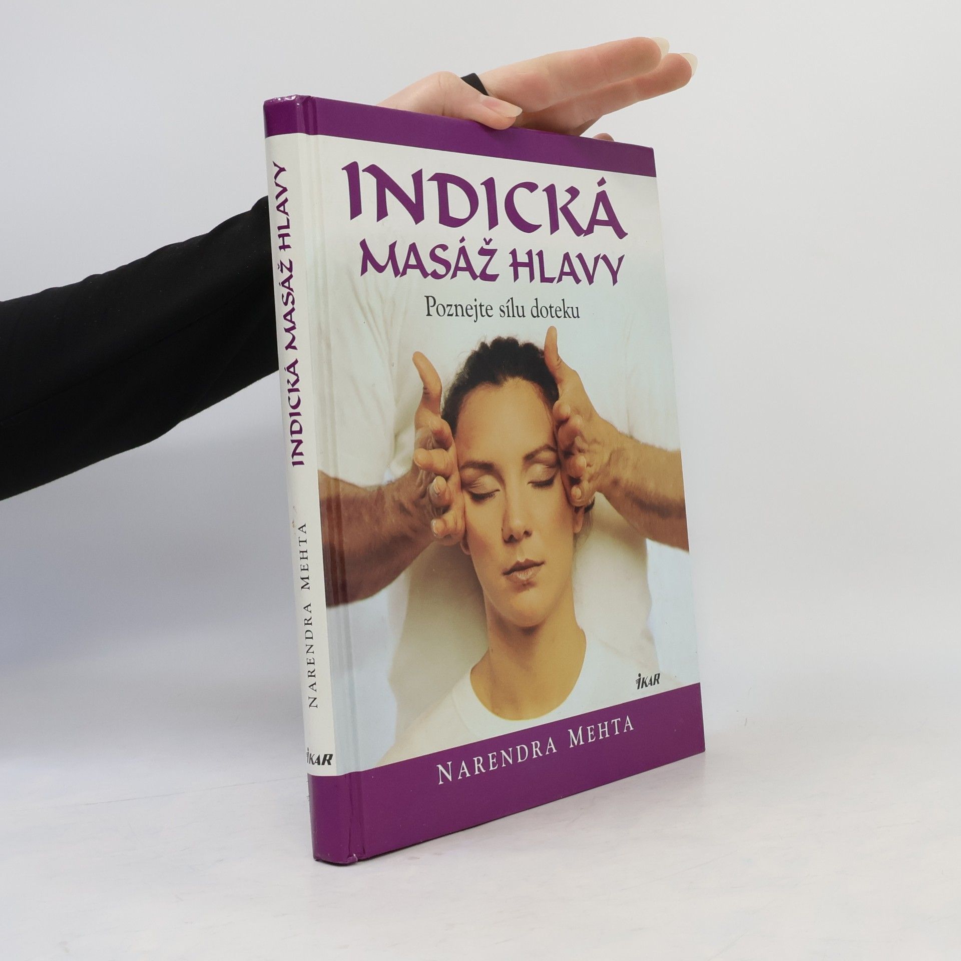 Indická masáž hlavy: Poznejte sílu doteku