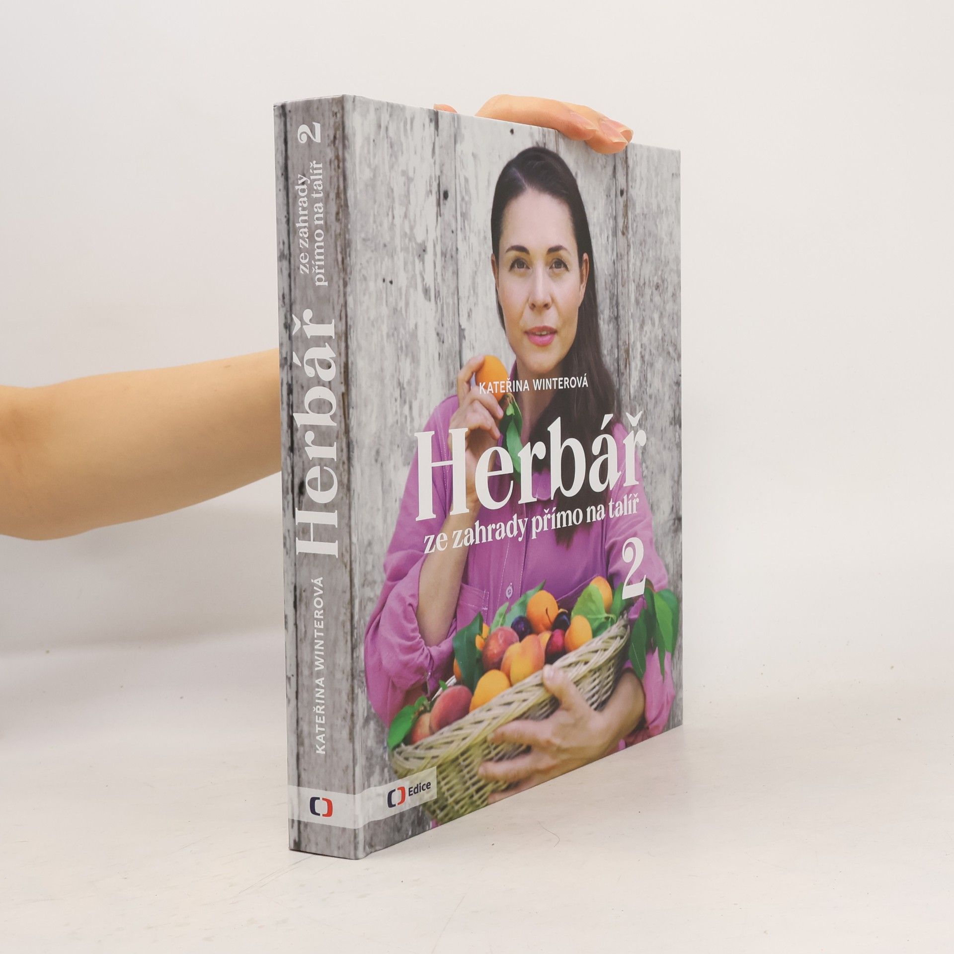 Jiří Hroník Herbář ze zahrady přímo na talíř 2