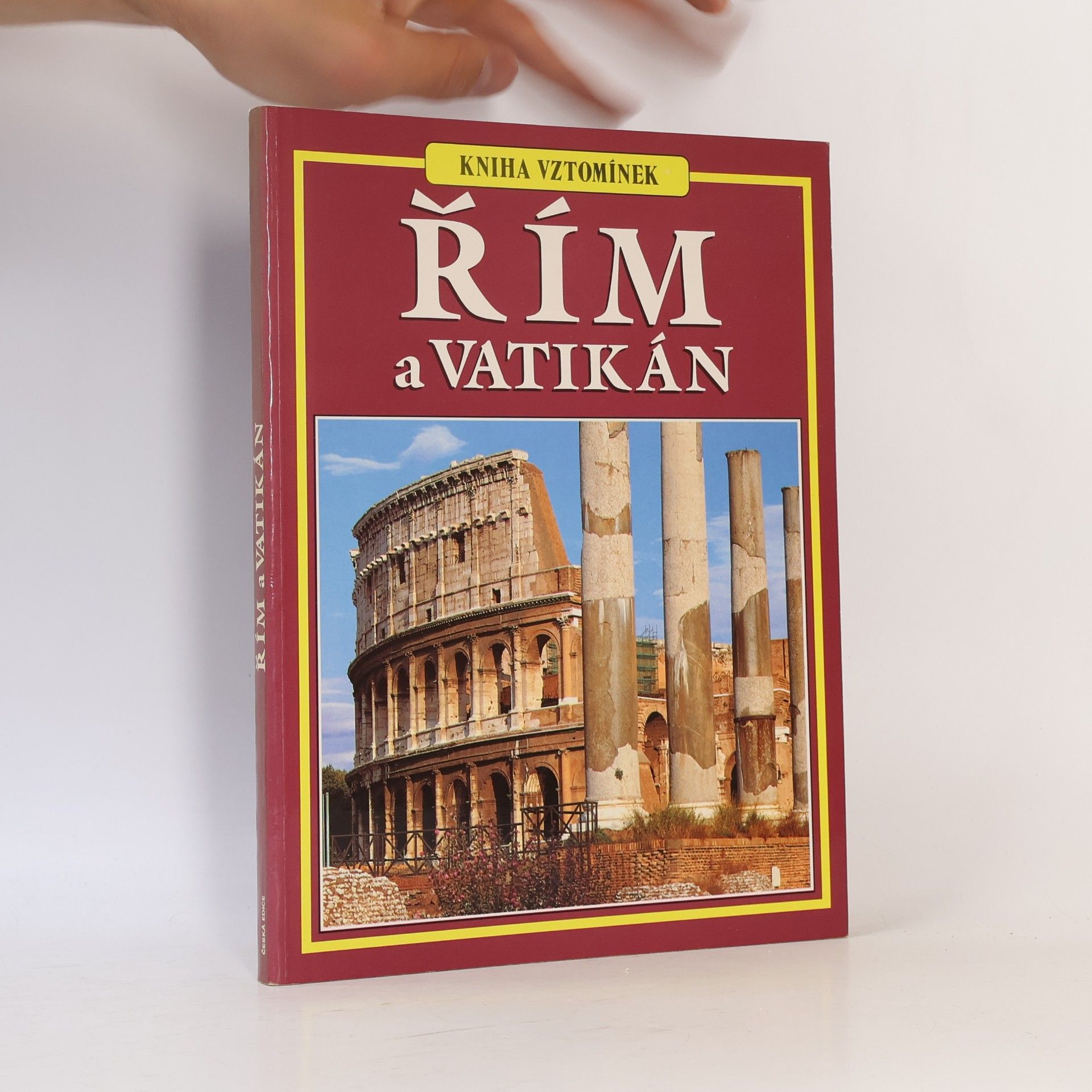 Kolektiv autorů Řím a Vatikán