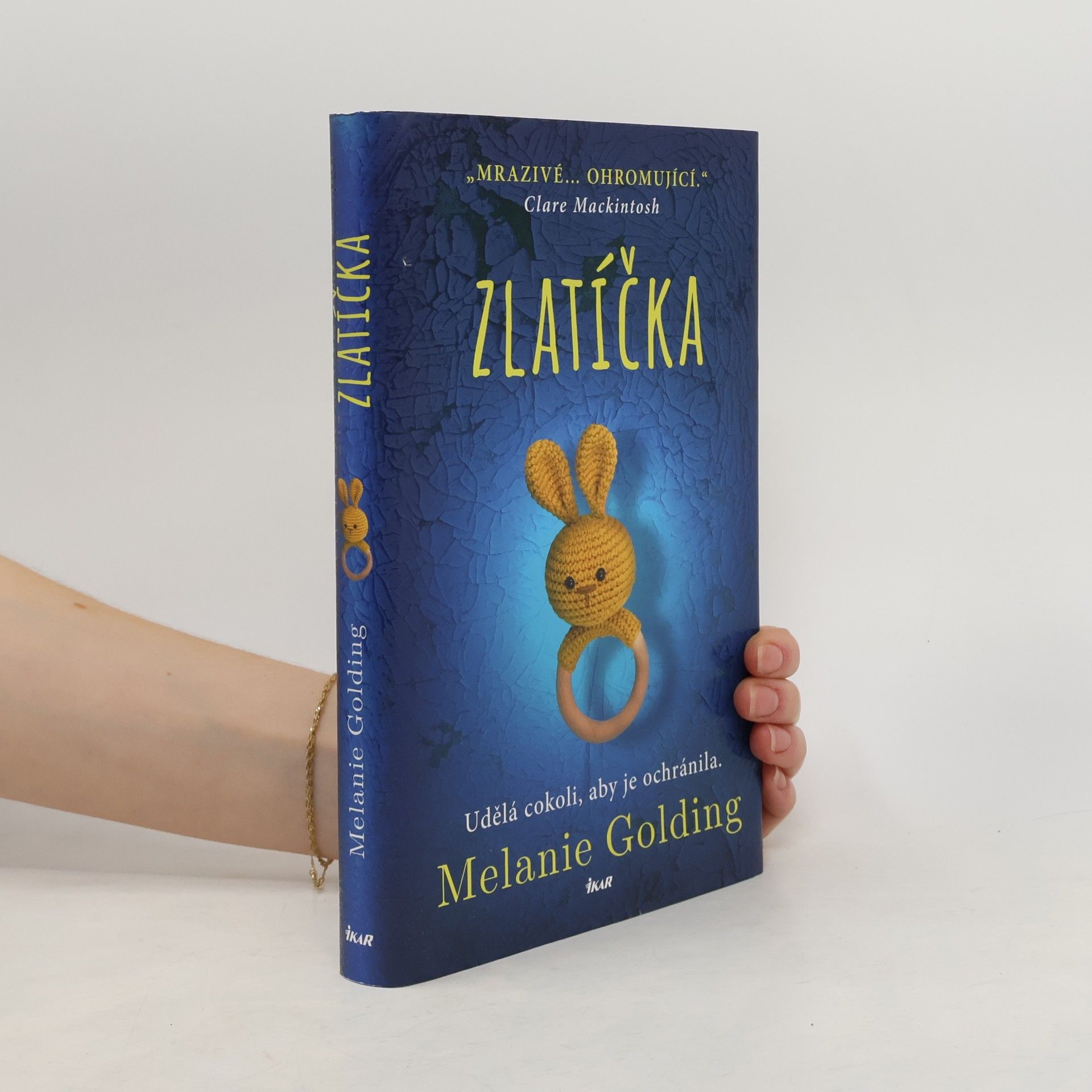 Melanie Golding Zlatíčka